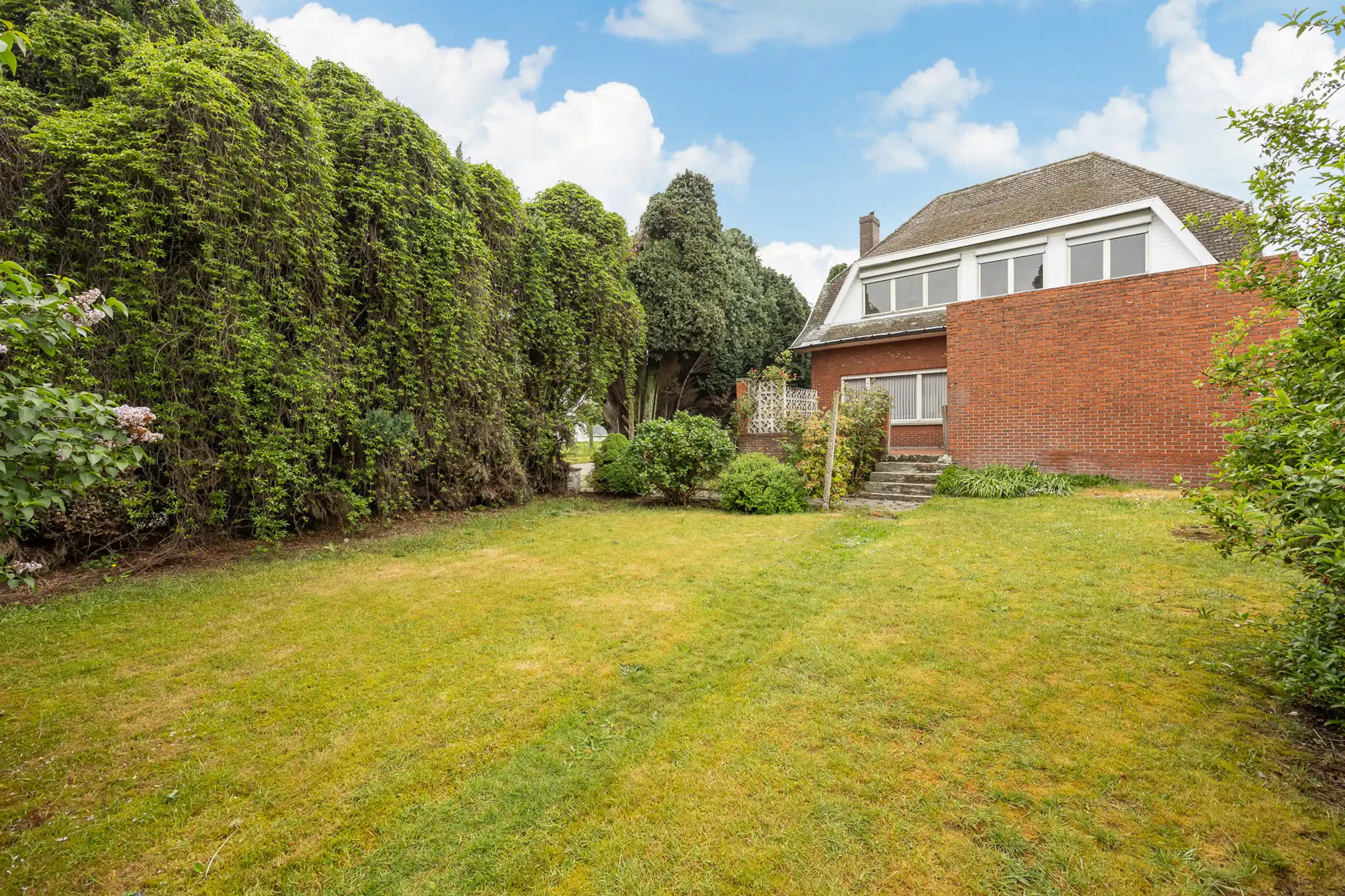 Te renoveren woning met 4 slpk's op toplocatie in Beerse foto 32