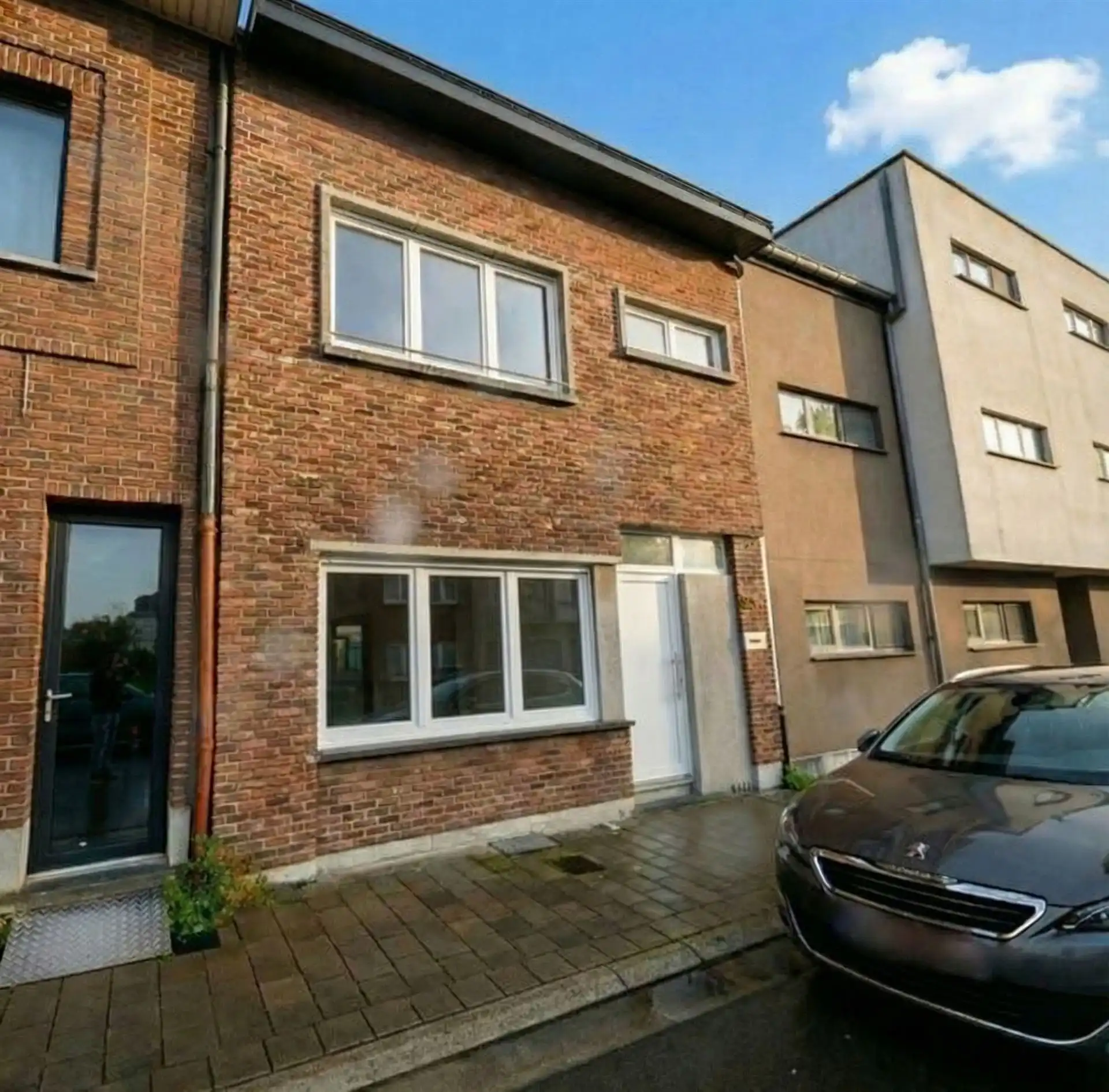 Hoofdfoto van de publicatie: Woning met 3 slaapkamers en tuin. 