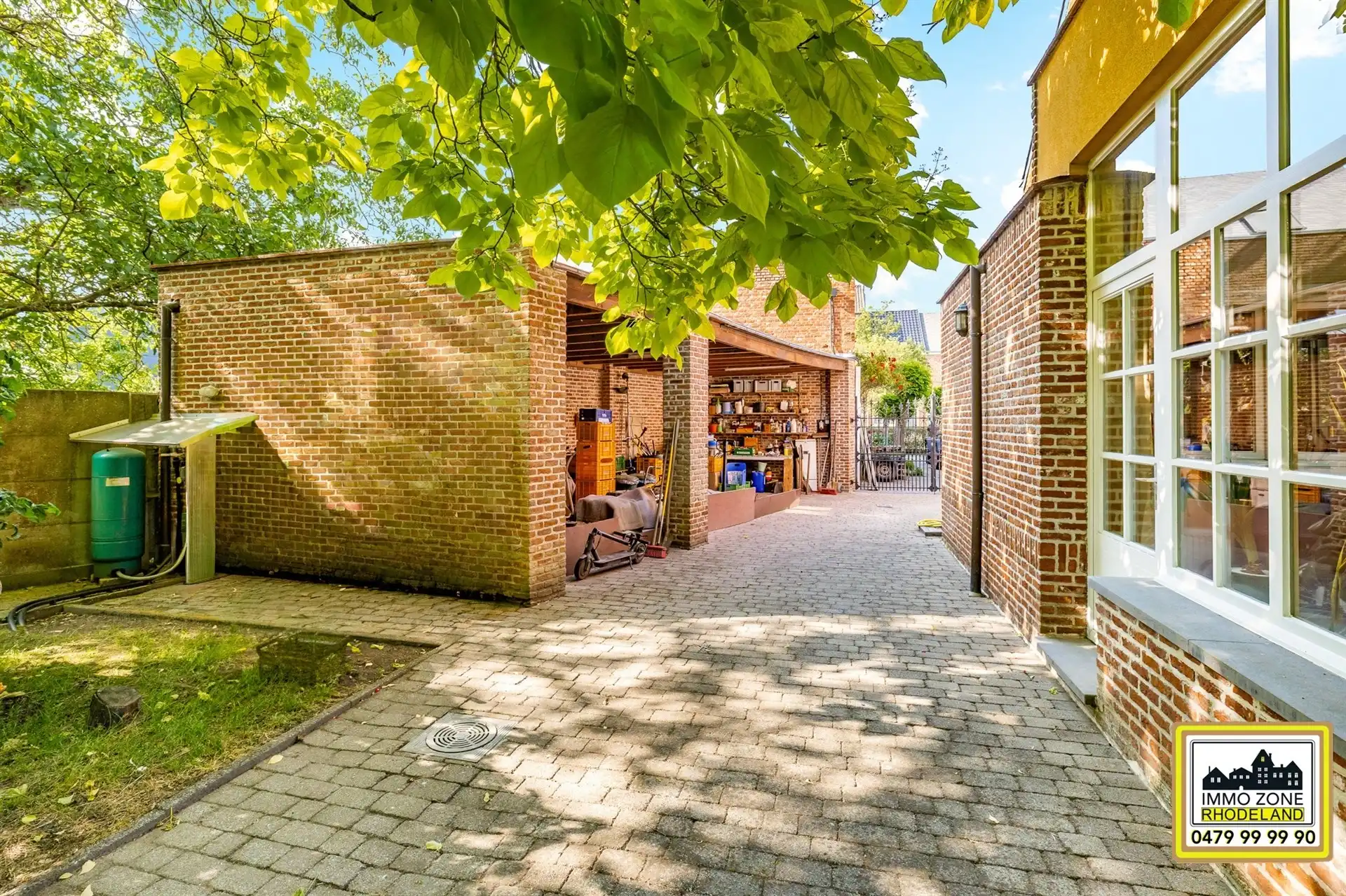 Statige burgerwoning met privaat tuindomein foto 25