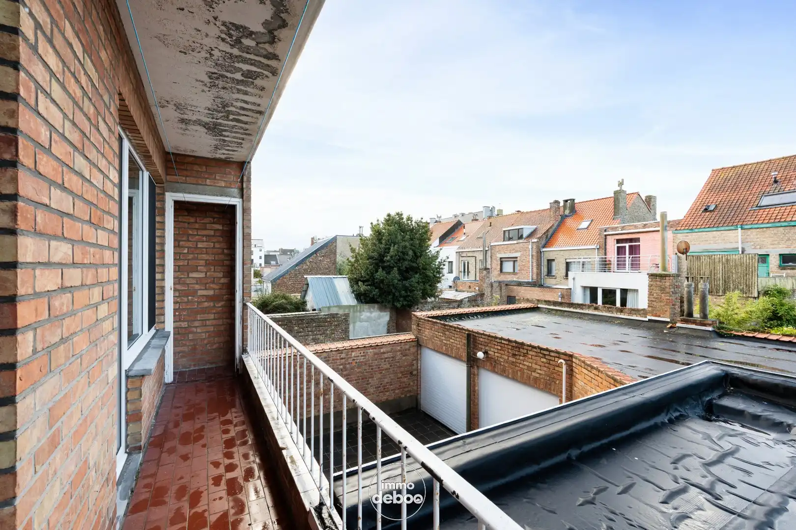Gerenoveerd appartement in perfect onderhouden gebouw foto 2