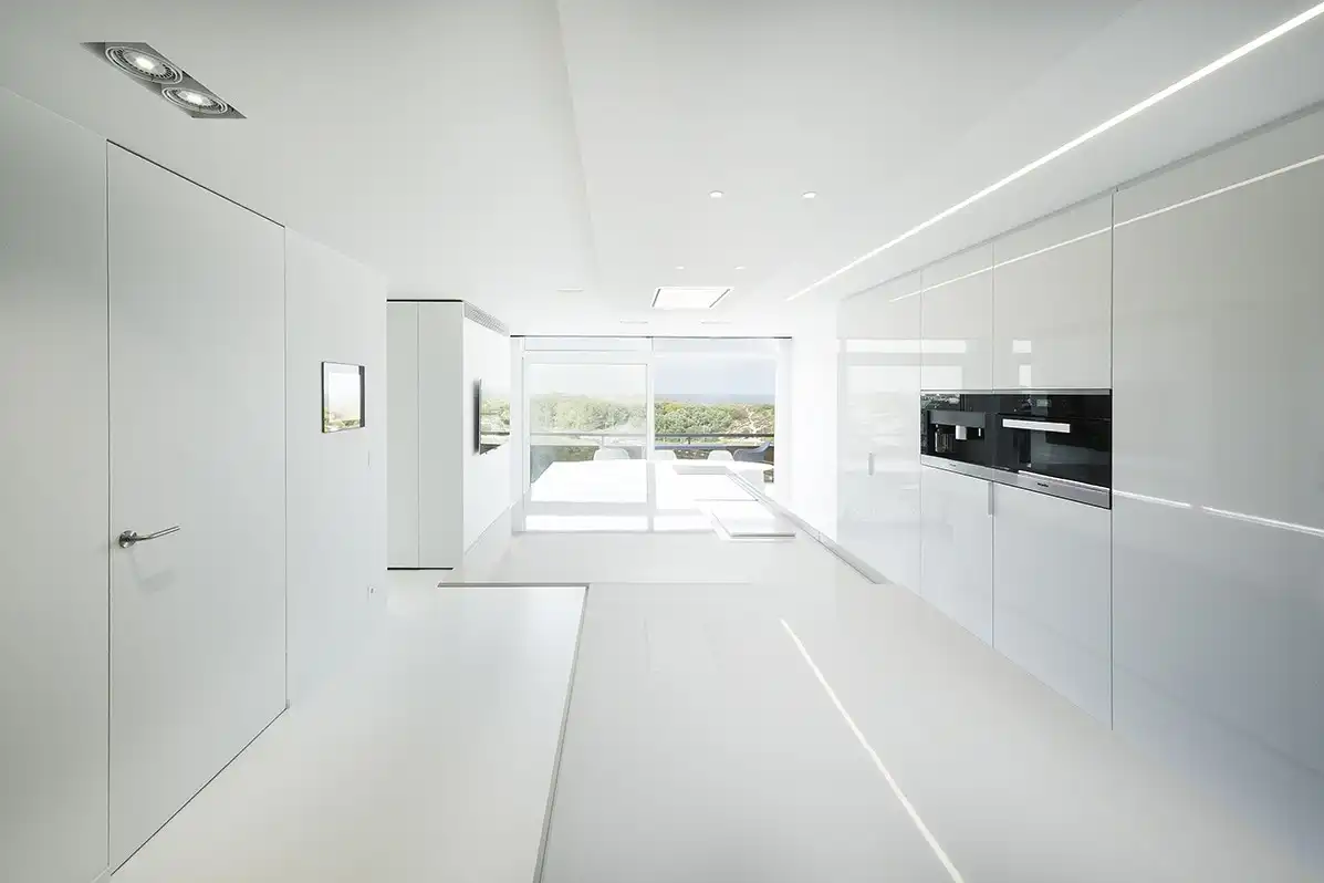 Exclusief appartement met adembenemend zicht op de kustlijn! foto 2