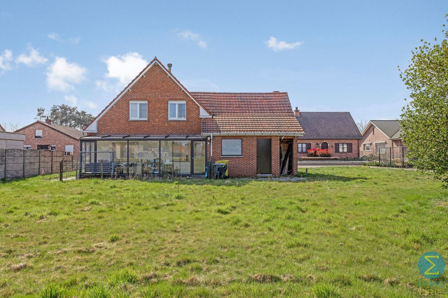 Huis te koop foto 21