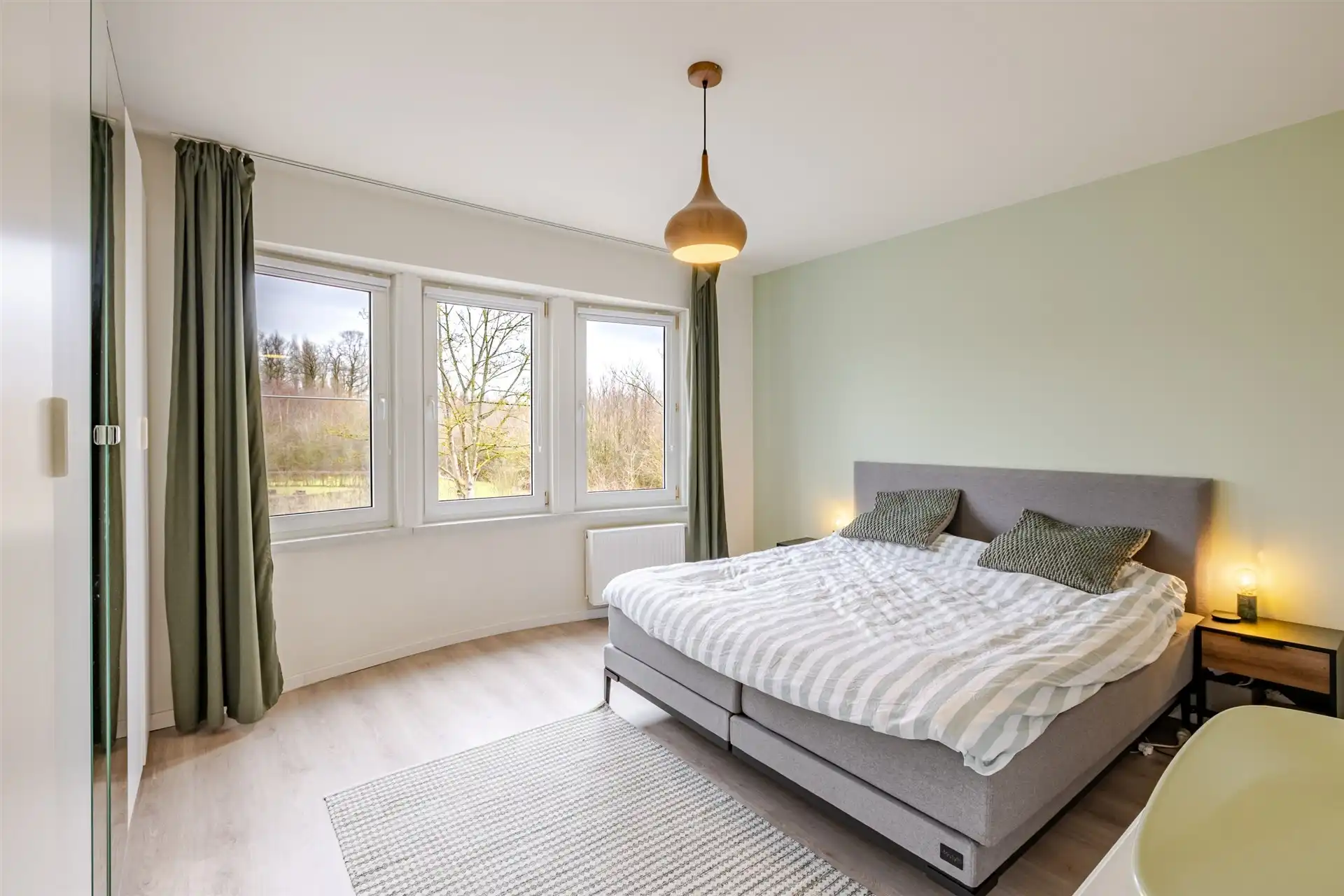 Instapklare gezinswoning tegenover het Rozekensbos in Aalst foto 16