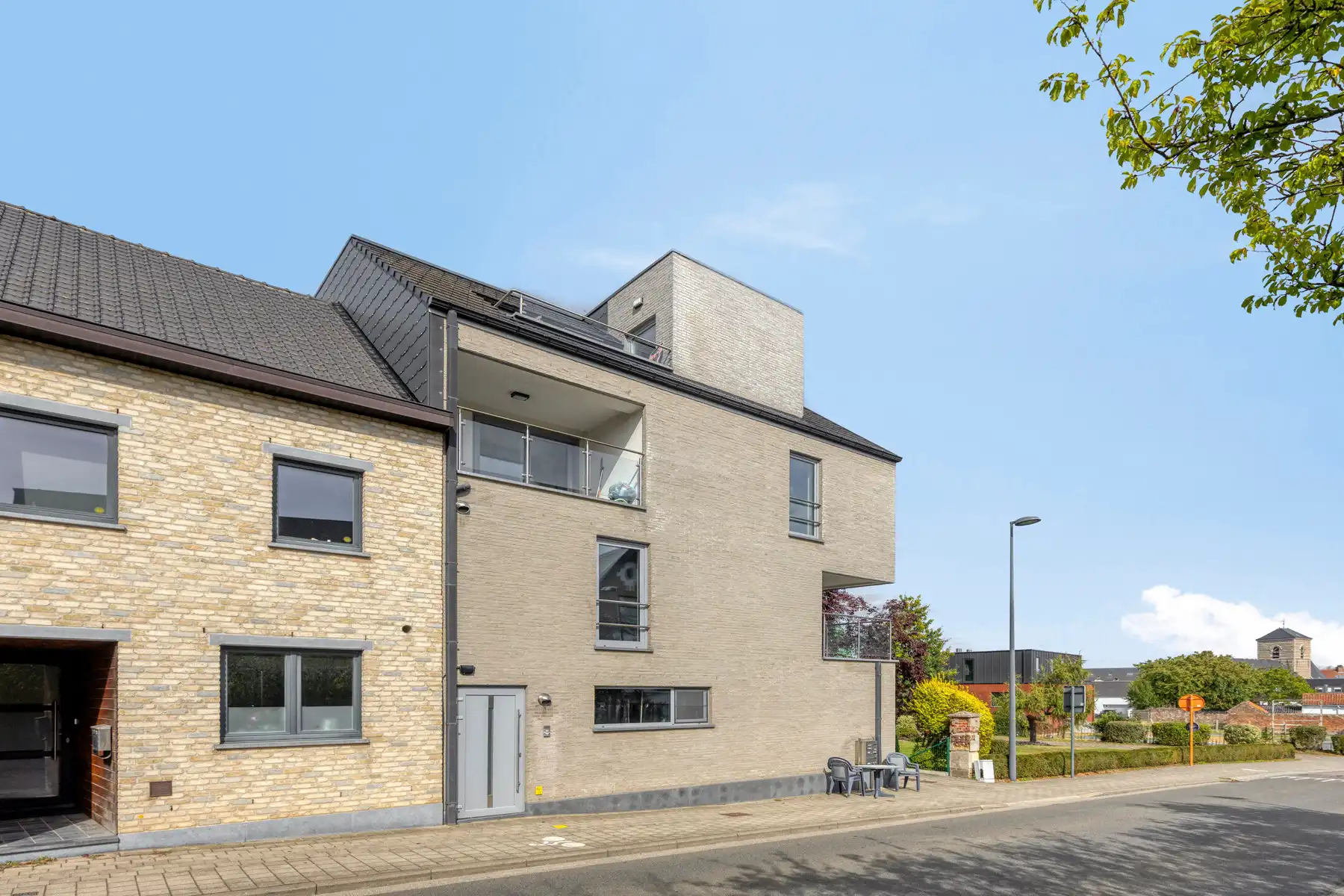 Instapklaar appartement met terras, 2 slpks en staanplaats  foto 26