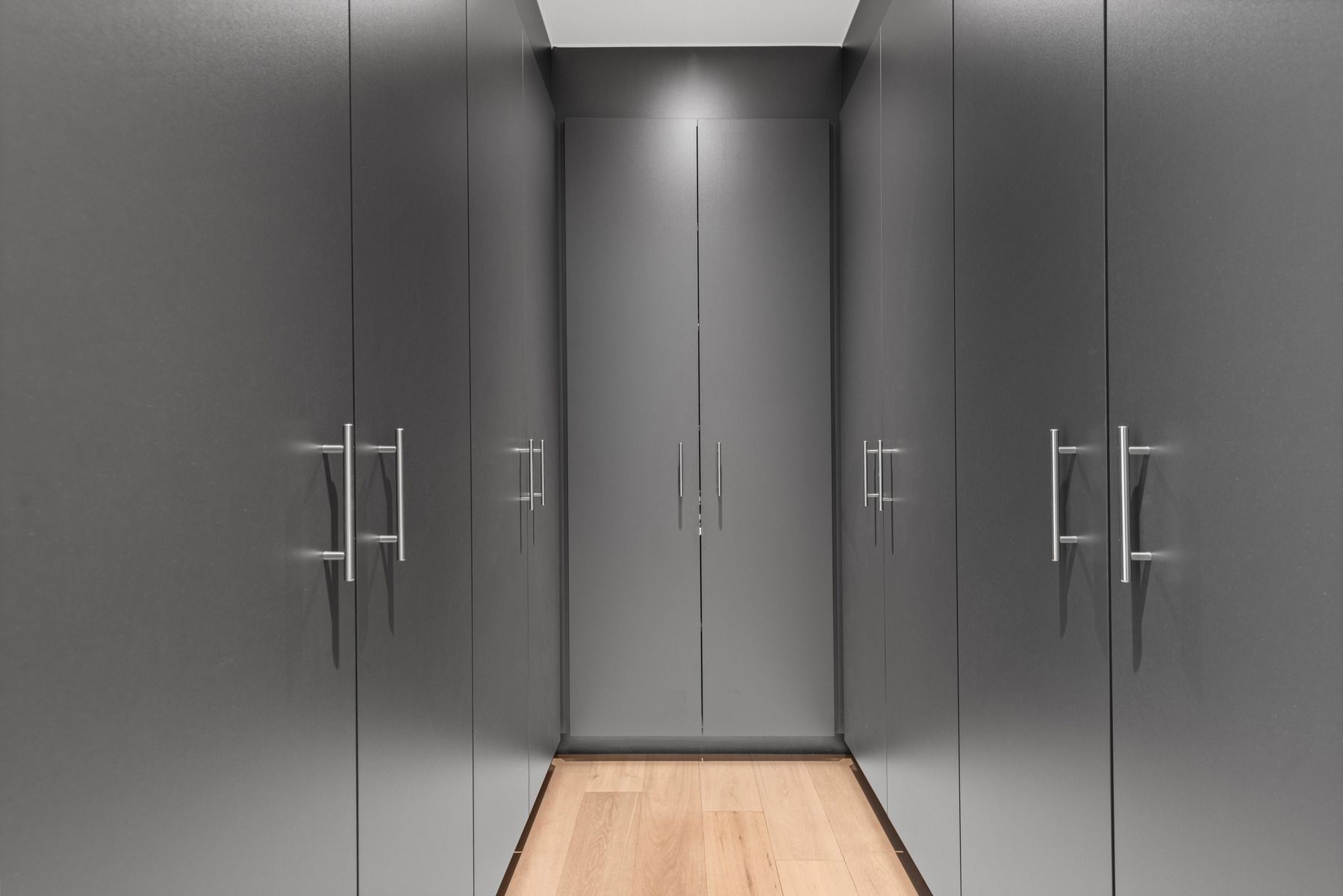 Luxueus, ruim en hoogwaardig afgewerkt appartement te Heusden foto 21