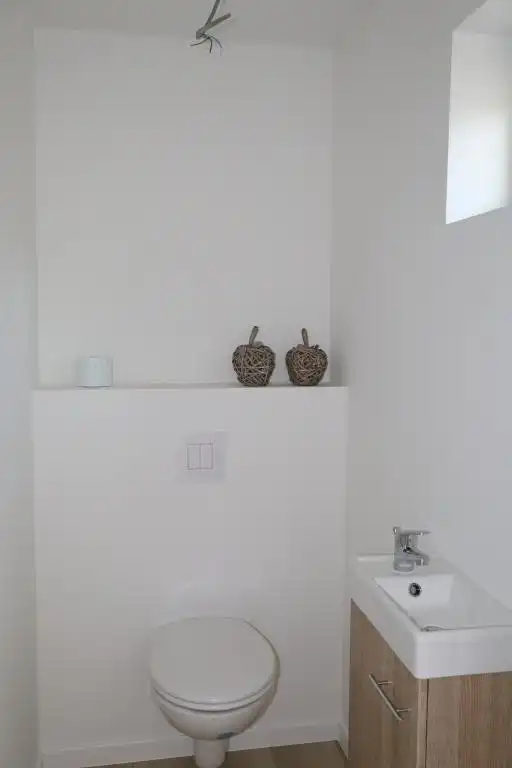 Gerenoveerde woning - Centrale ligging en instapklare staat! foto 6
