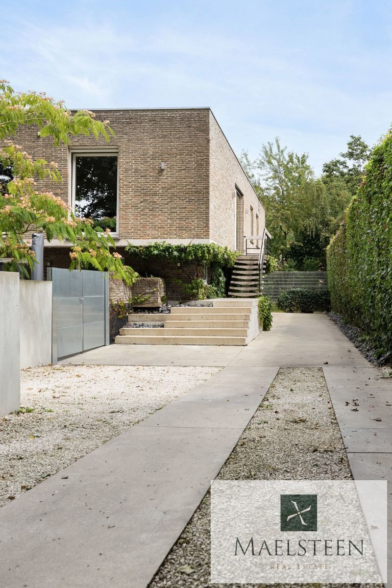 Instapklare villa op 835 m² te Sint-Michiels (Brugge) foto 26