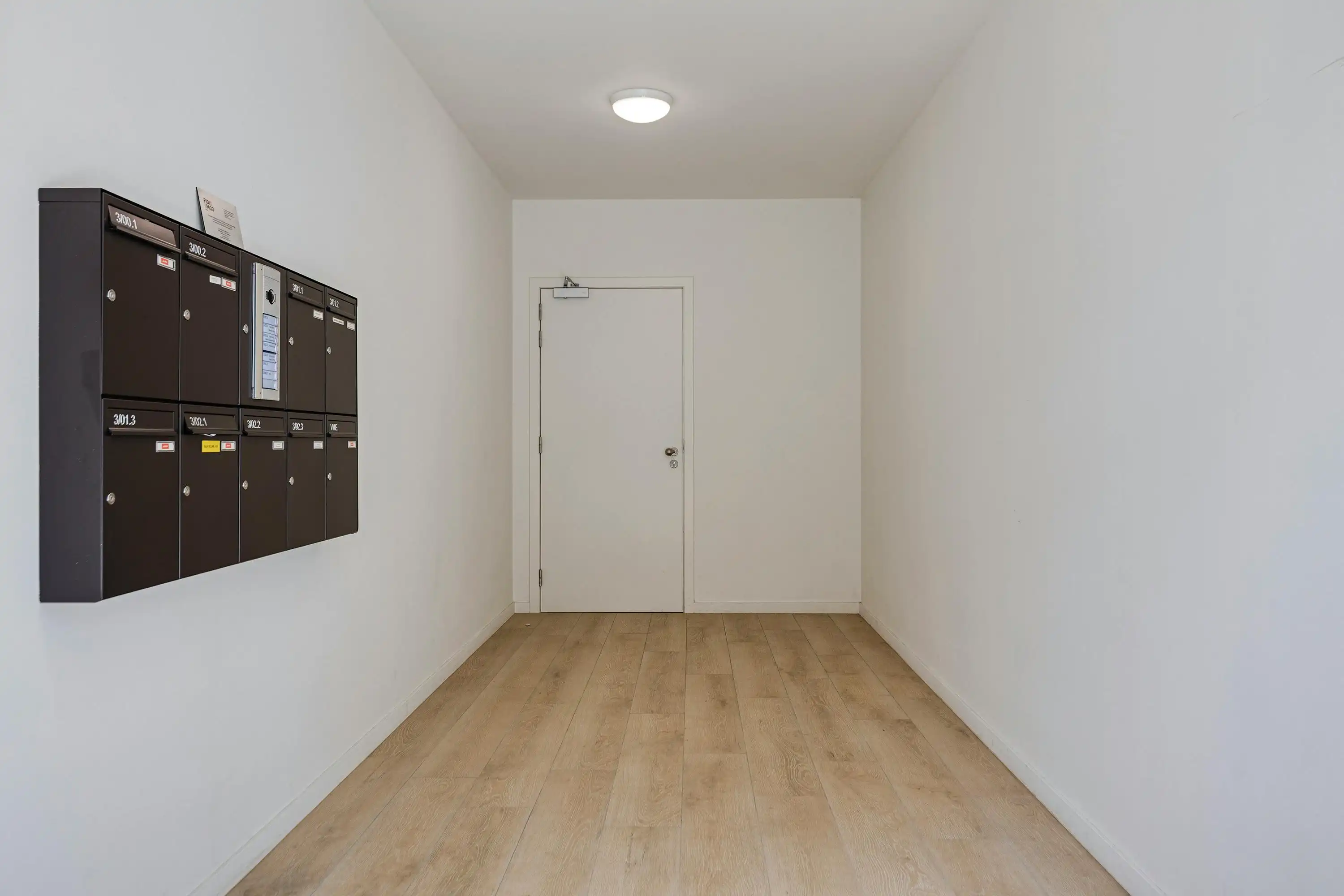 Recent en energiezuinig appartement met 1 slaapkamer in Boom foto 17