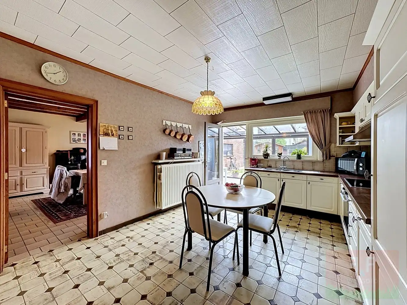 Instapklare halfopen eengezinswoning met 3 slaapkamers te Herzele foto 9