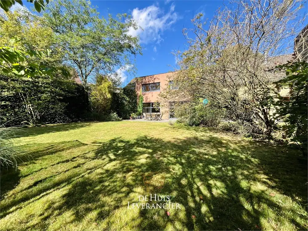 Hoeve bestaande uit 2 woningen met vele mogelijkheden (EPC B!) foto 2