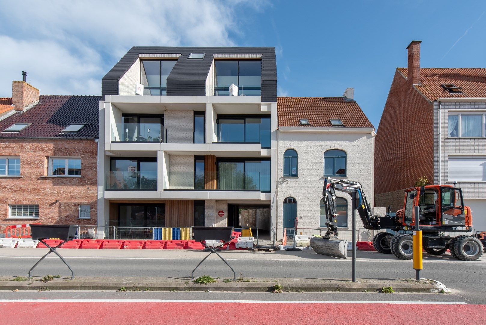 Ruim nieuwbouw duplexappartement met zonnig terras in Lombardsijde foto 2