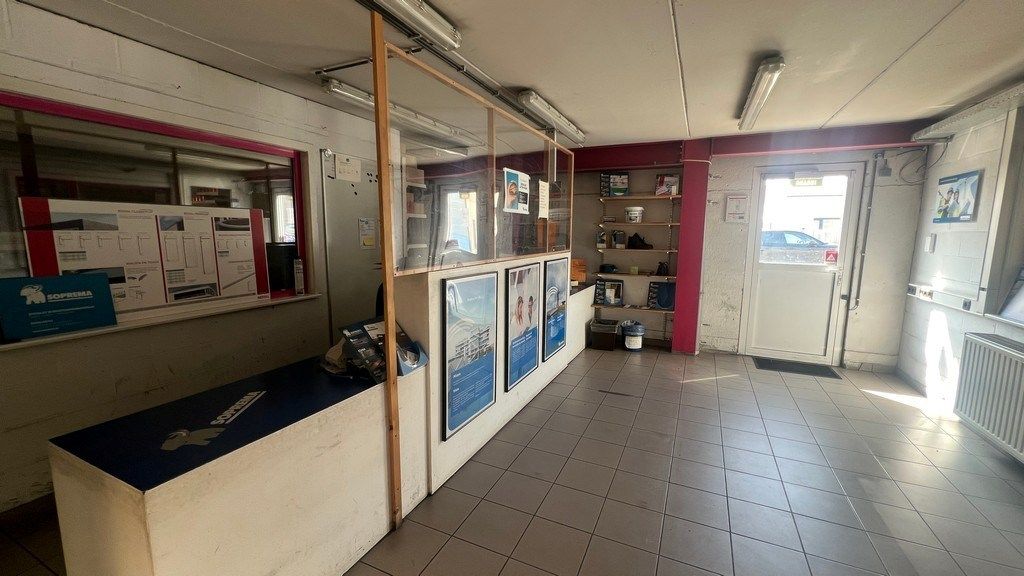 Bedrijfsgebouw met rolbrug te huur nabij centrum van Gent foto 14