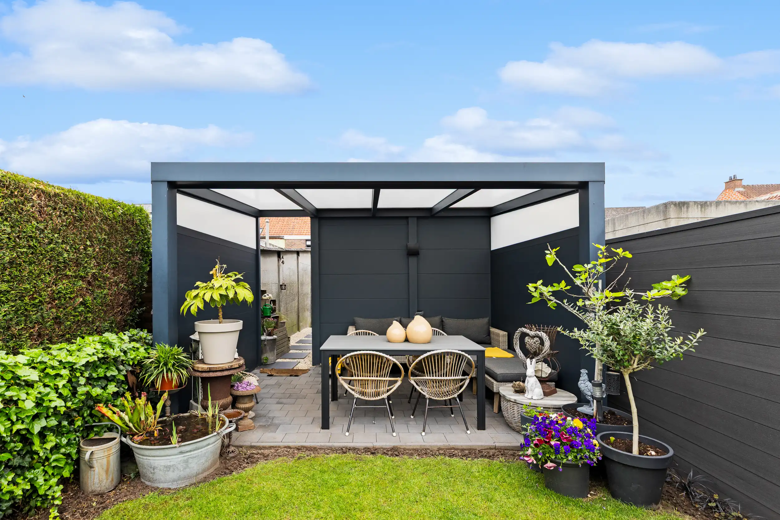 Charmante woning met tuin in Zele foto 15