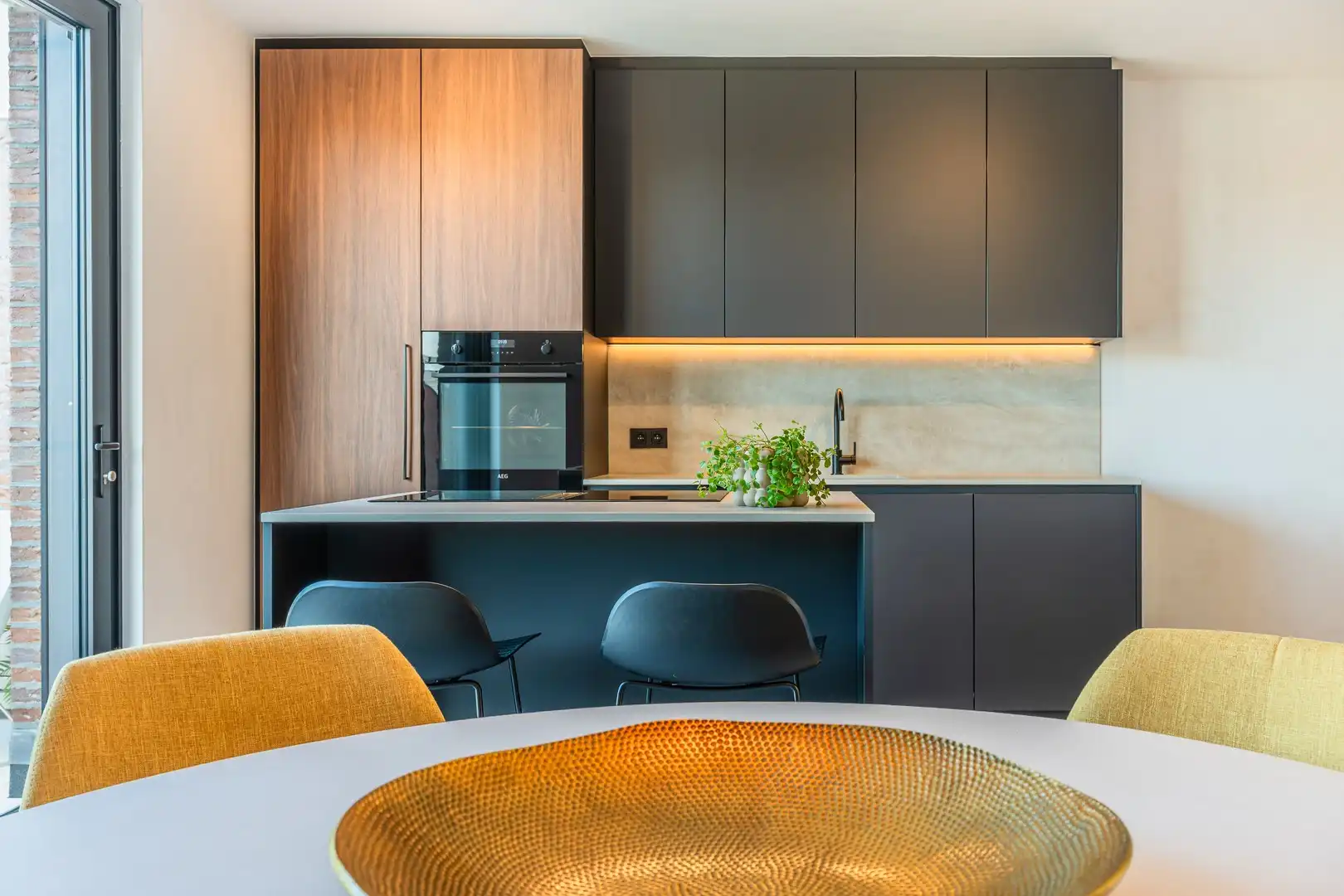 Stijlvol en energiezuinig wonen met zicht op groen foto 2