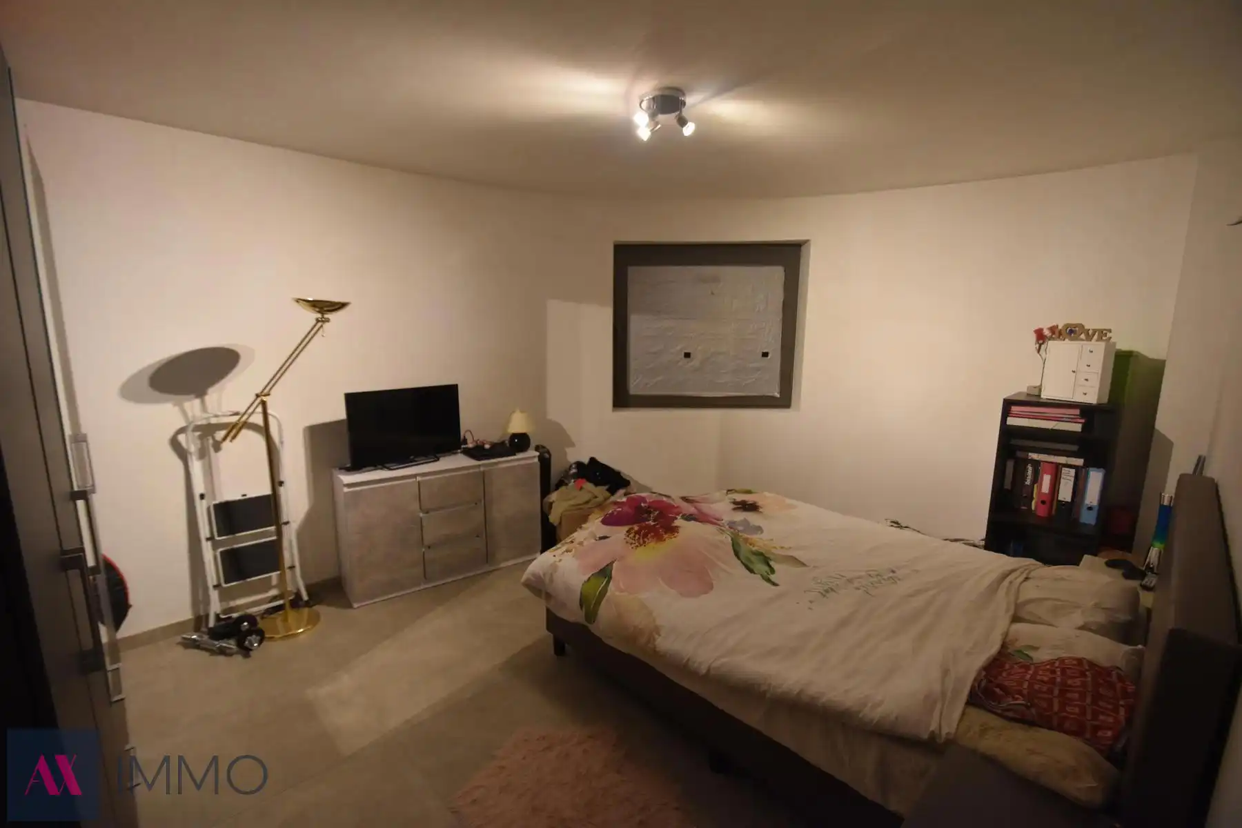 Recent, modern 2 slpk.-appartement met terras, tuin en autostplts. vrij vnf 01/05 foto 8