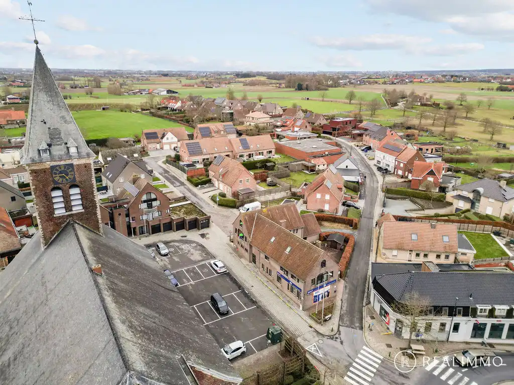 Ruime, lichtrijke woonst met 3 slaapkamers en garage foto 23