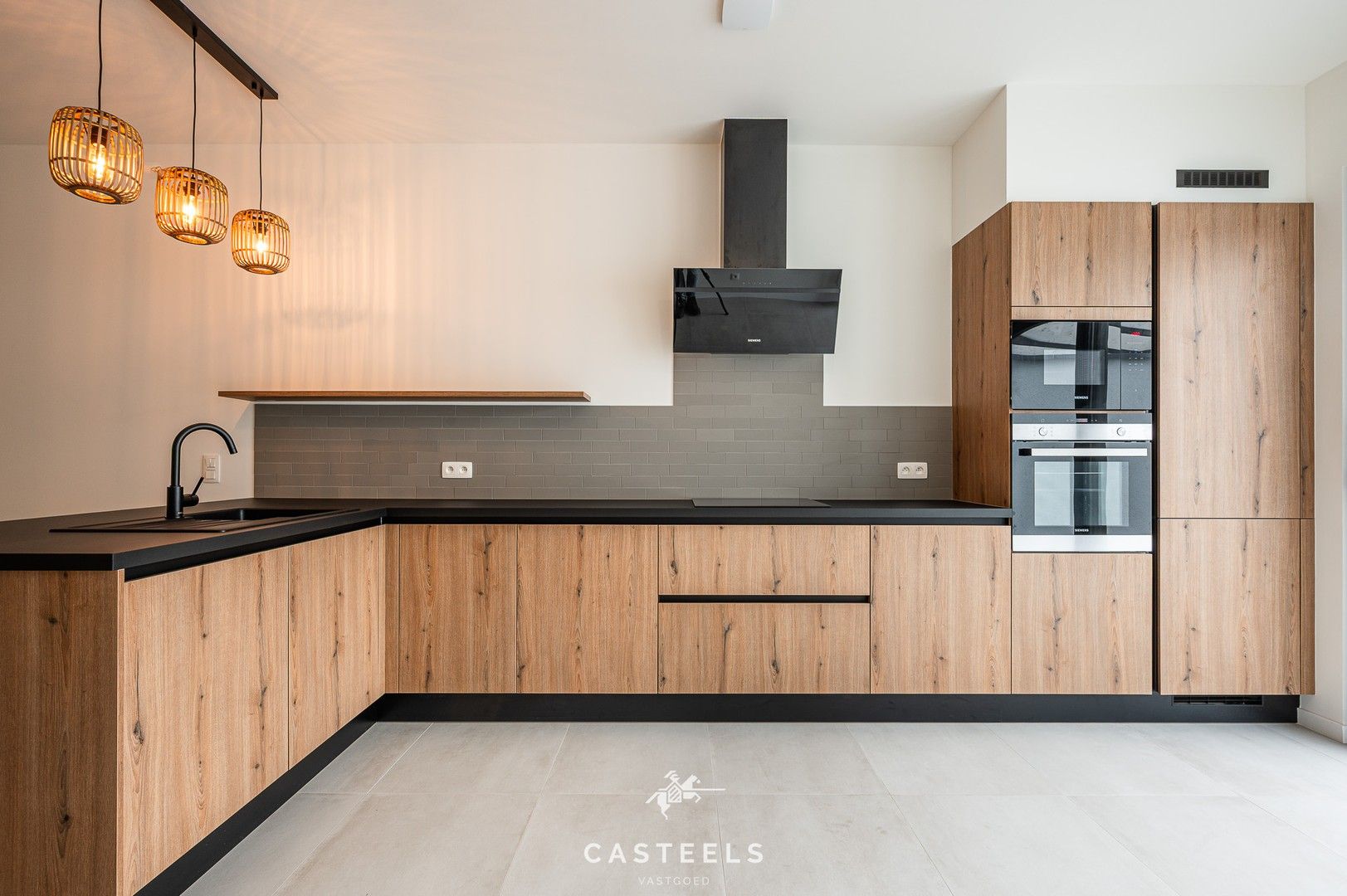 Prachtige gerenoveerde gezinswoning met grote tuin te &nbsp;Wetteren foto 6