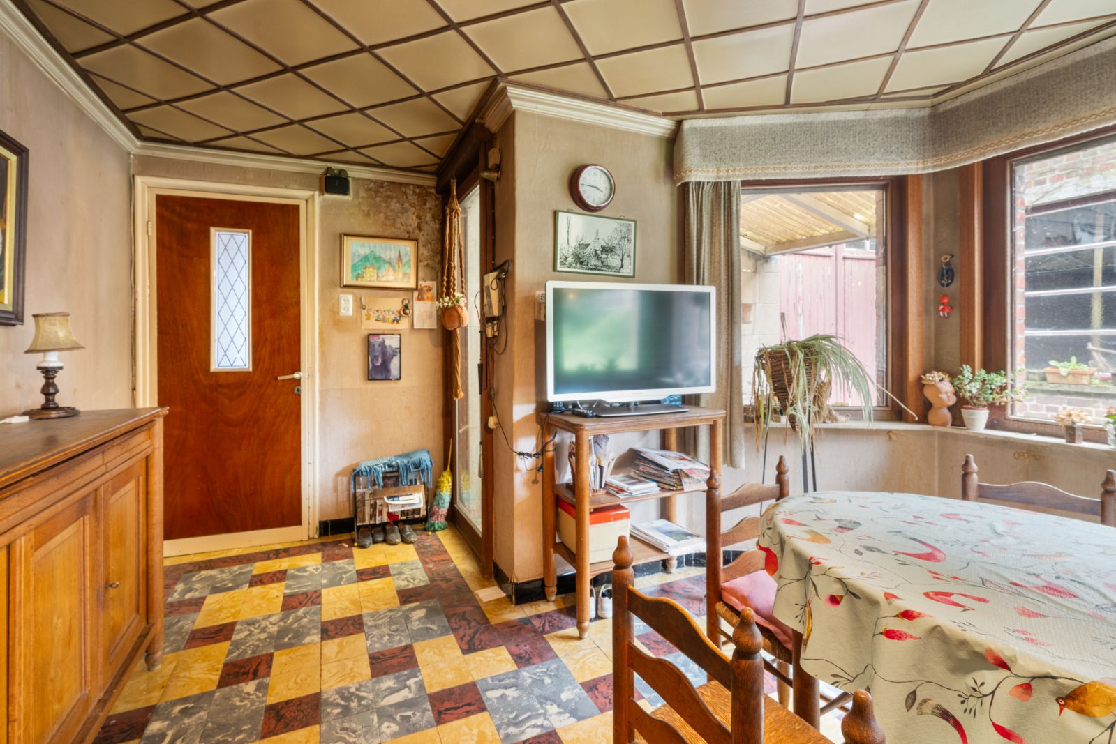 Mis deze knaller van een te renoveren woning niet op 693 m²! foto 8