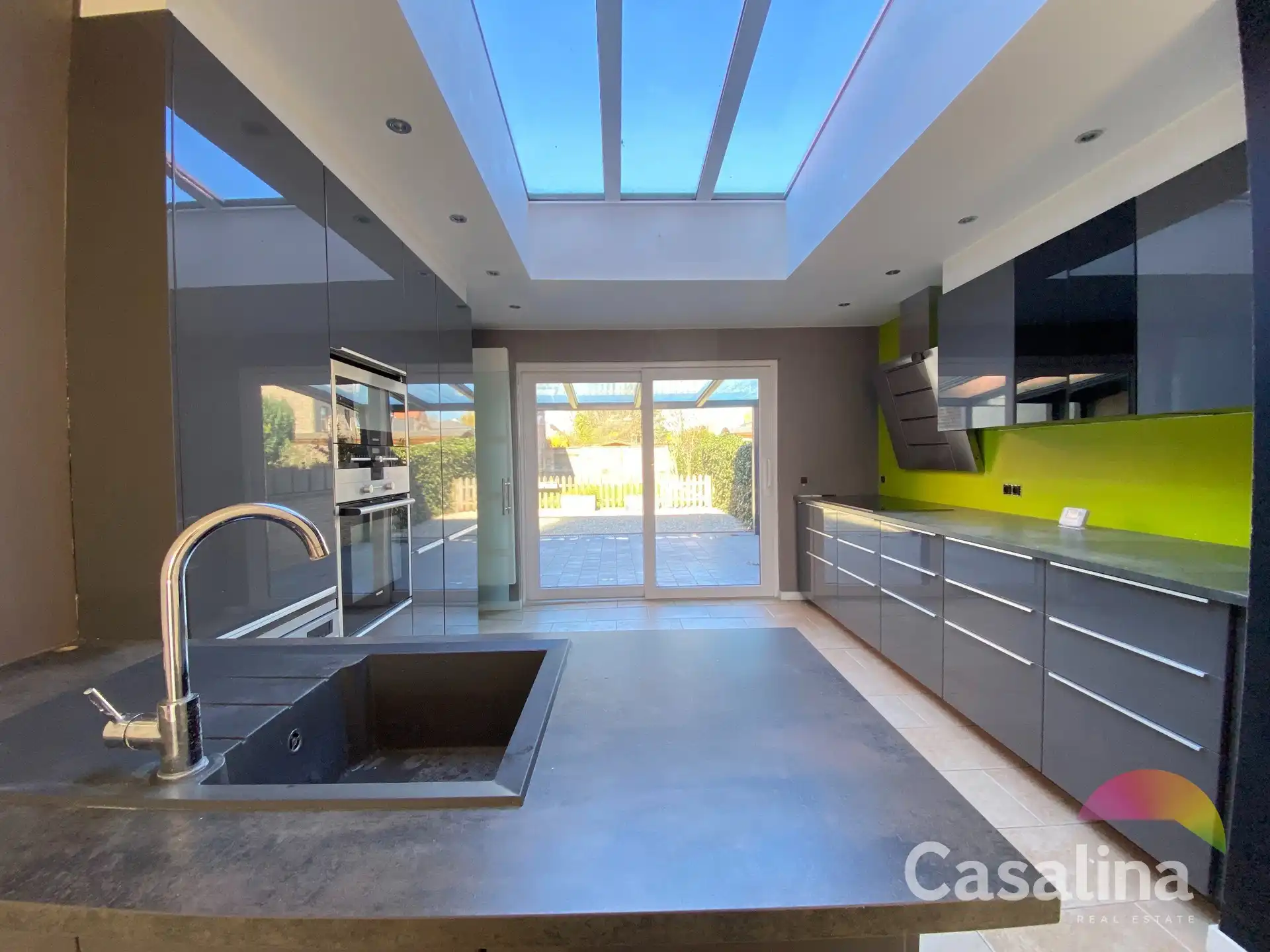 Woning met 4 slaapkamers van 190 m² met tuin foto 14