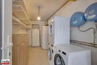 Ruime gezinswoning met 4 slaapkamers foto 25