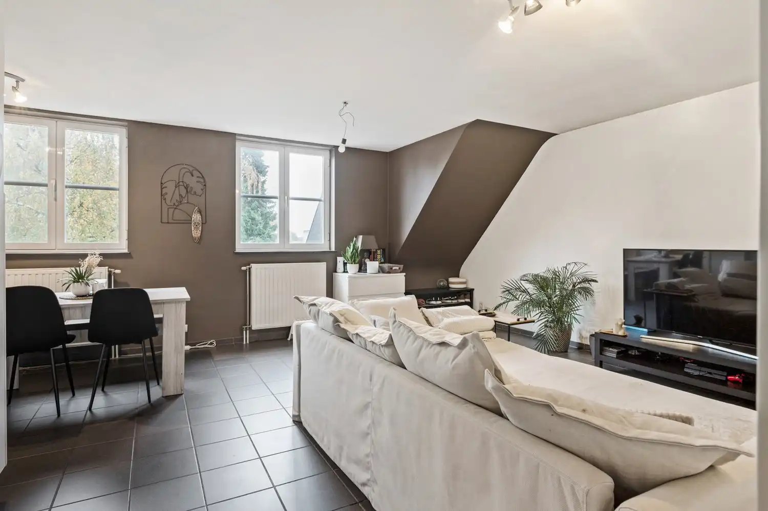 Leuk appartement met terras op gunstige locatie te Lint foto 9