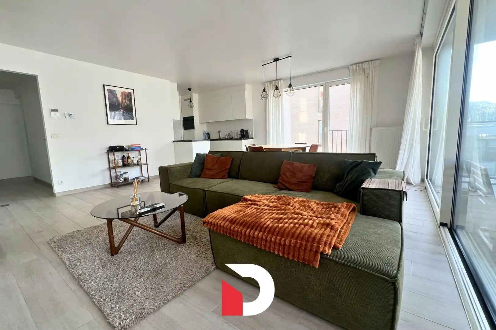 Recent appartement met 2 slaapkamers en autostaanplaats foto 4