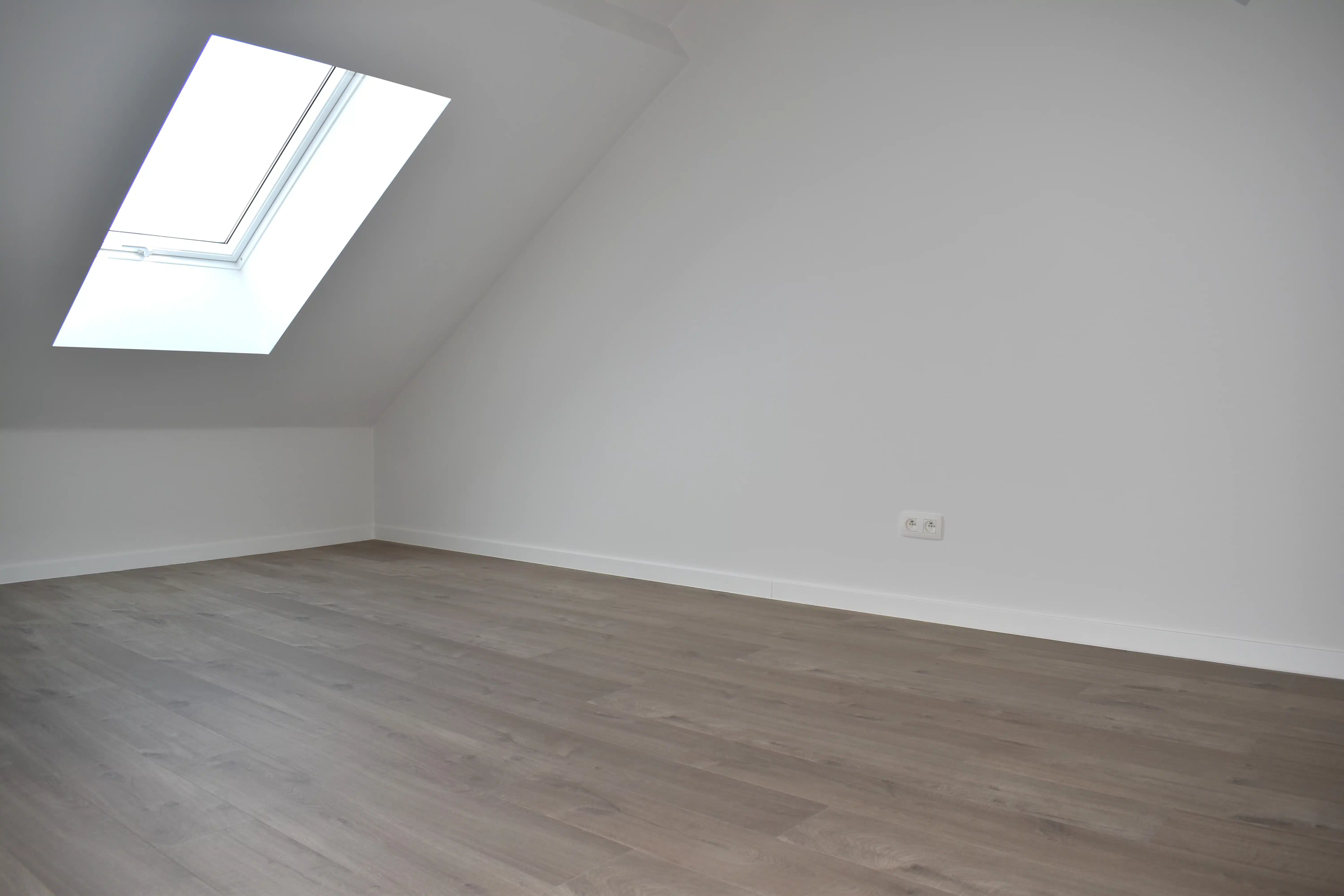 Dakappartement in het centrum van Sint-Truiden foto 5