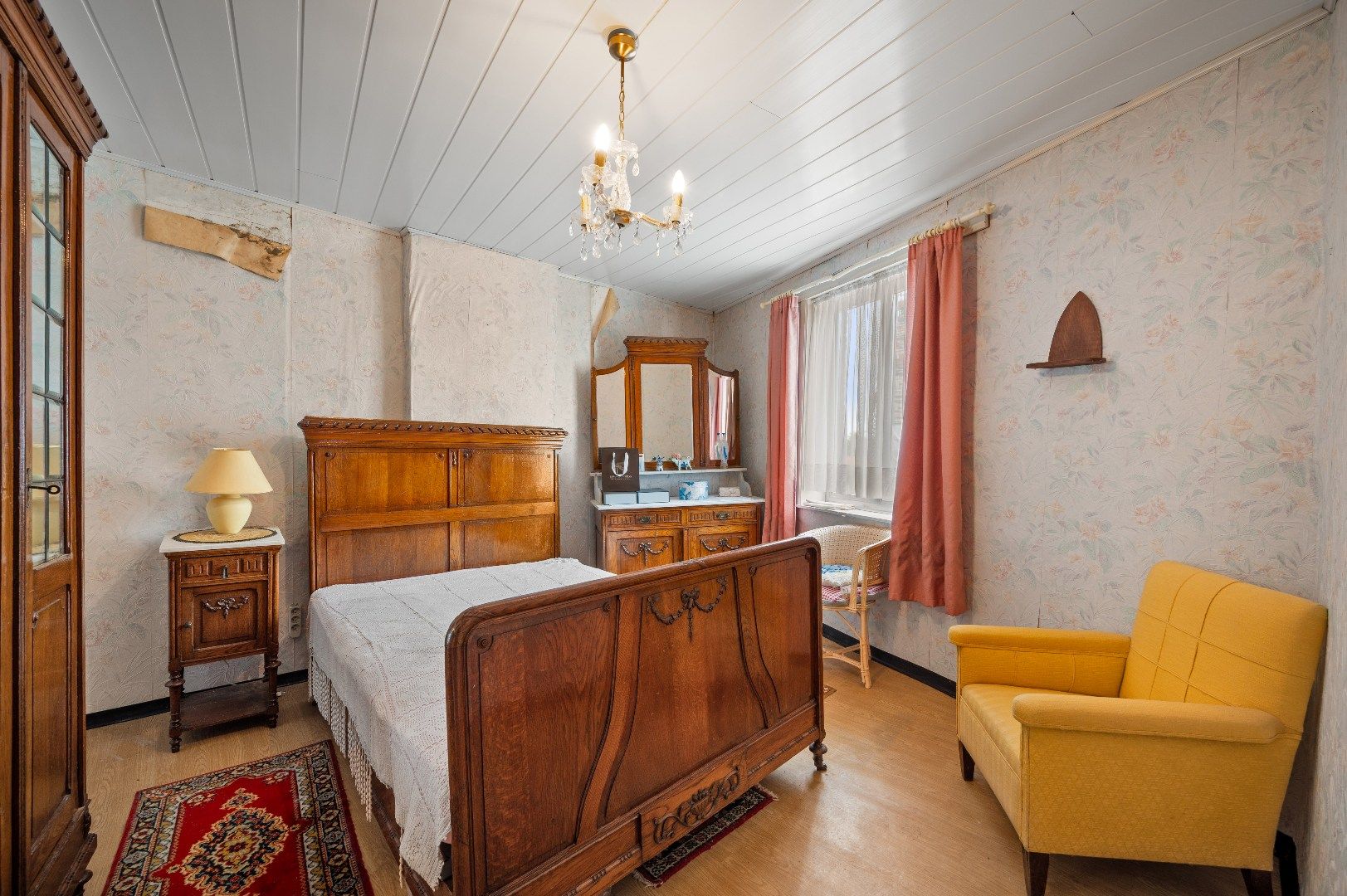 Geklasseerde te renoveren hoeve foto 15