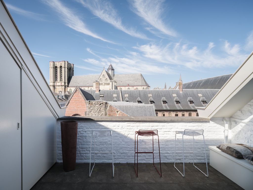 Karaktervol appartement (213 m²) op een gegeerde centrumlocatie foto 16