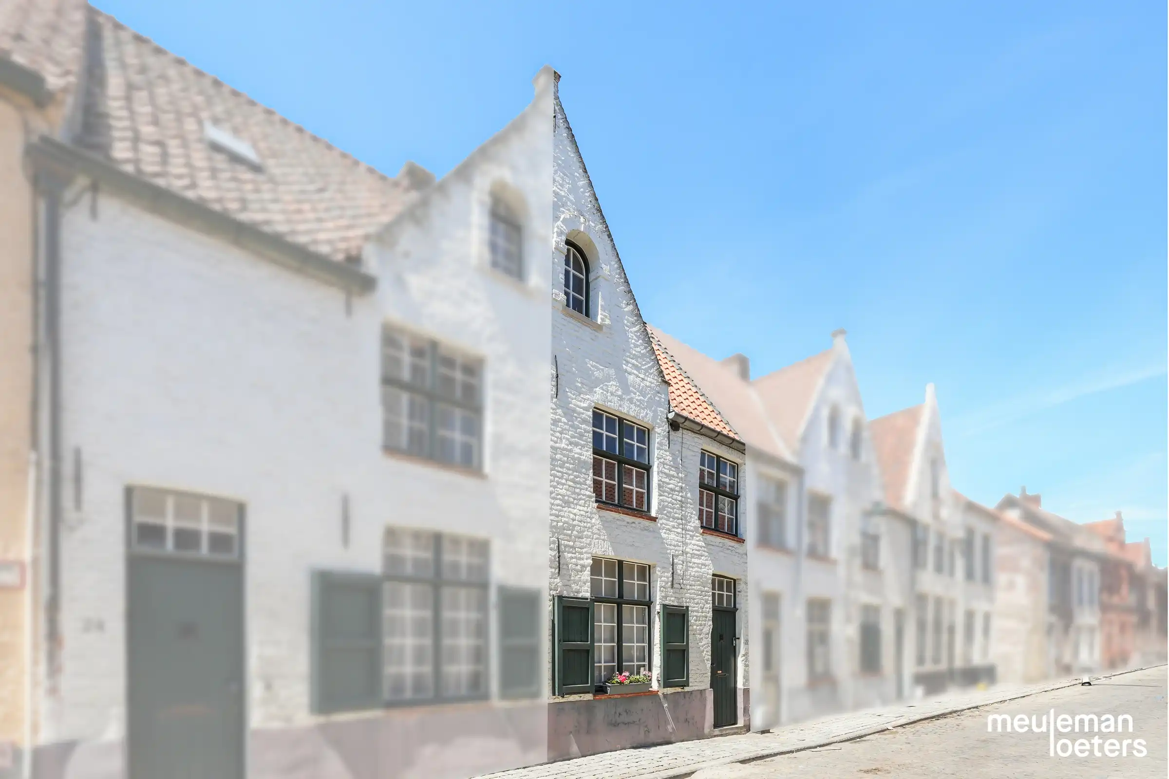  Charmante instapklare stadswoning met zonnige koer foto 17