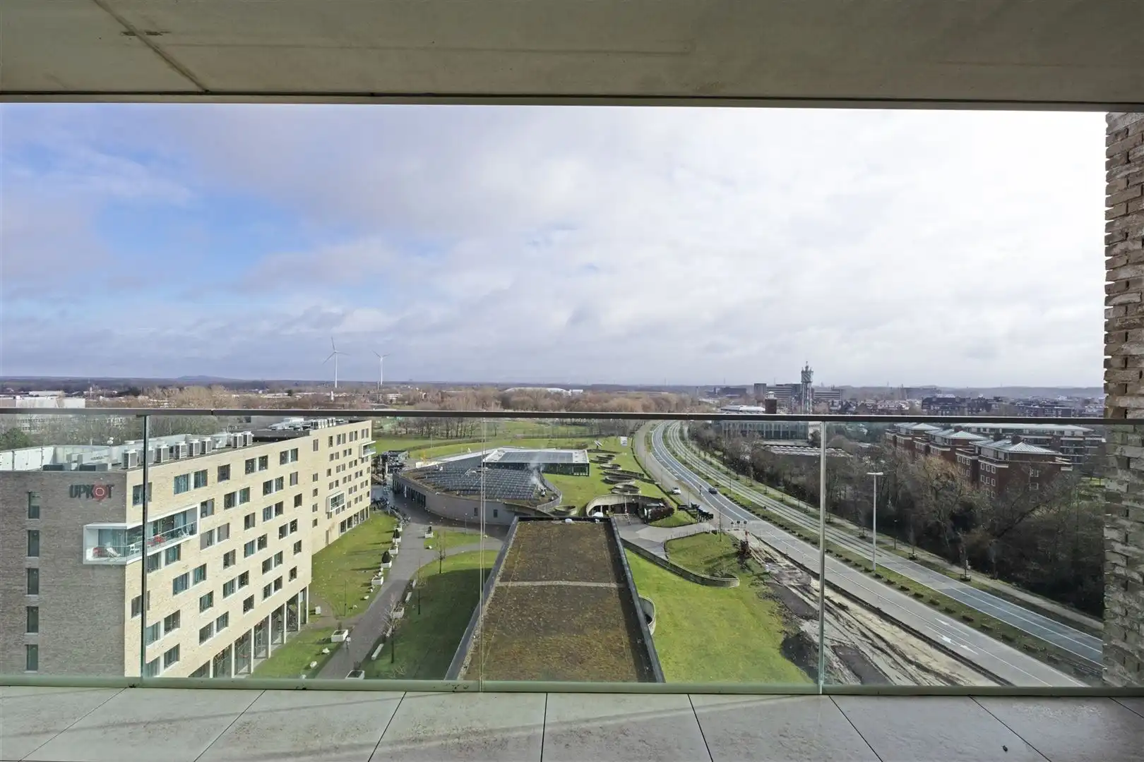 Verhuurd investeringsappartement met weids zicht foto 2