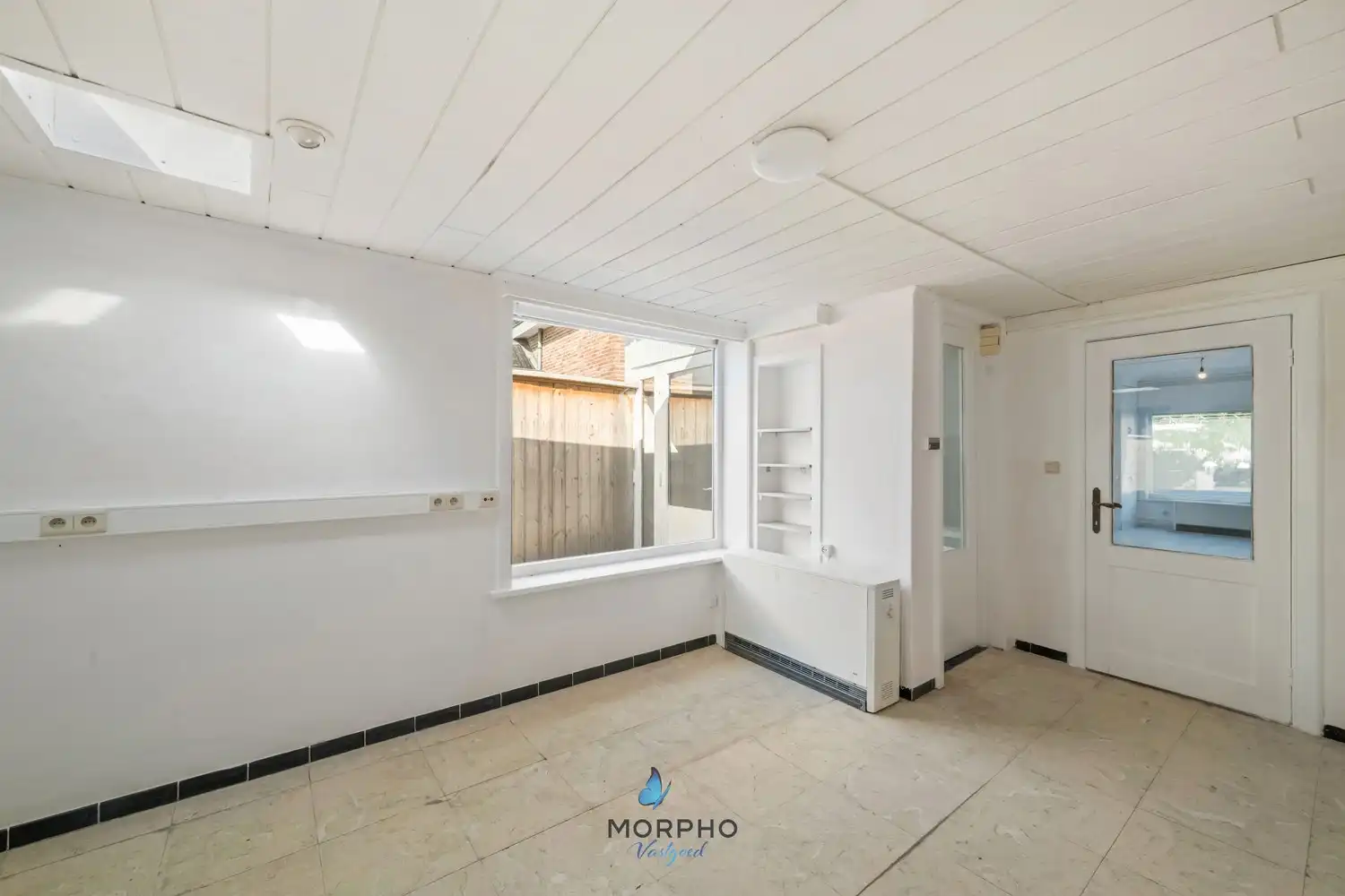 Ruime gezinswoning met 5 slaapkamers en 2 badkamers te koop in Wingene foto 10