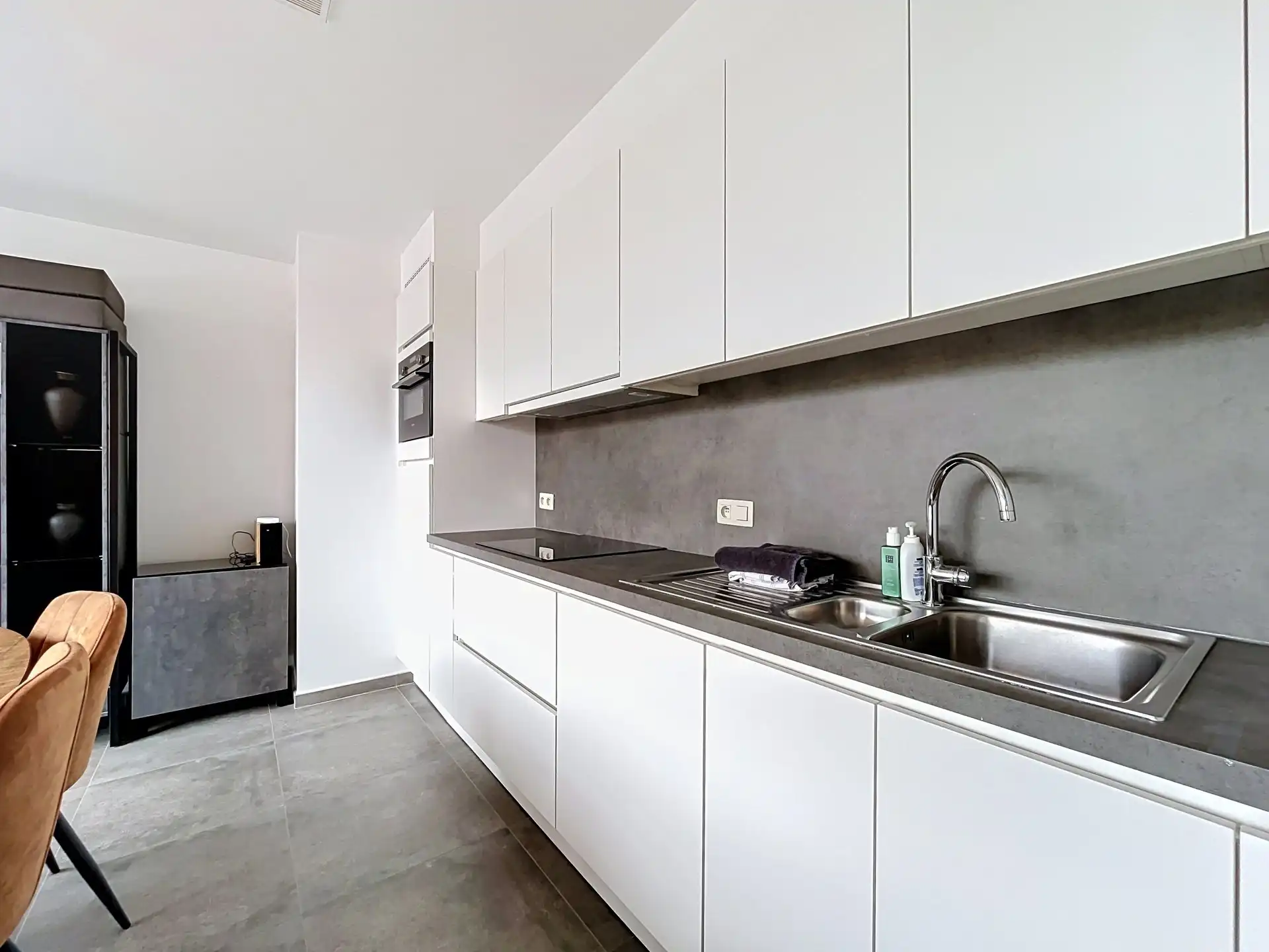 Modern 2-slaapkamer appartement in De Klinge! foto 3