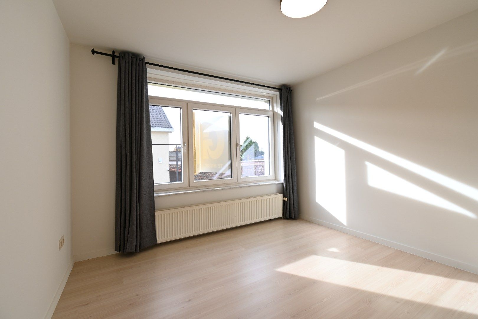 Gezellig gerenoveerd huisje met terras en tuintje op zeer rustige landelijke ligging foto 13