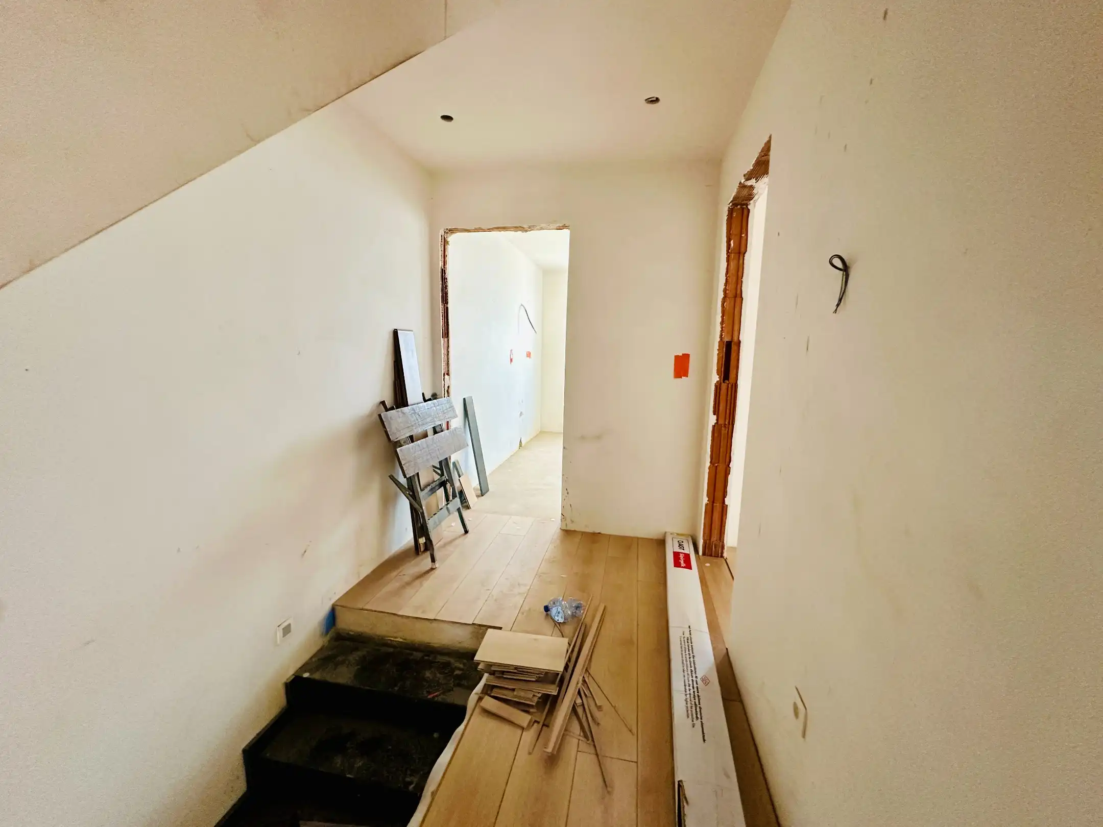 Instapklare nieuwbouwwoning met hoogwaardige afwerking en uitzonderlijke energiezuinigheid in het charmante Kotem (Maasmechelen) foto 12
