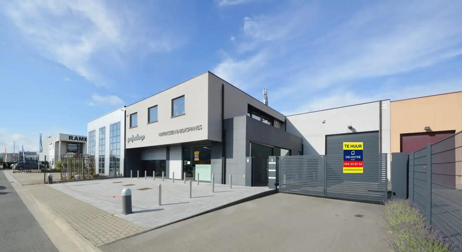 COMPLEET INSTAPKLAAR MAGAZIJN MET BUREEL 400 M2 EN PARKING foto 2