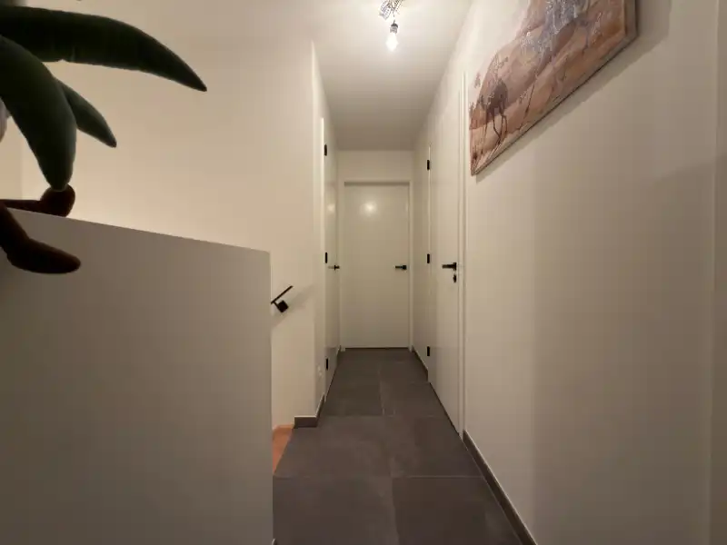 Energiezuinige woning met tijdloze architectuur in het charmante Oostduinkerke dorp! foto 18