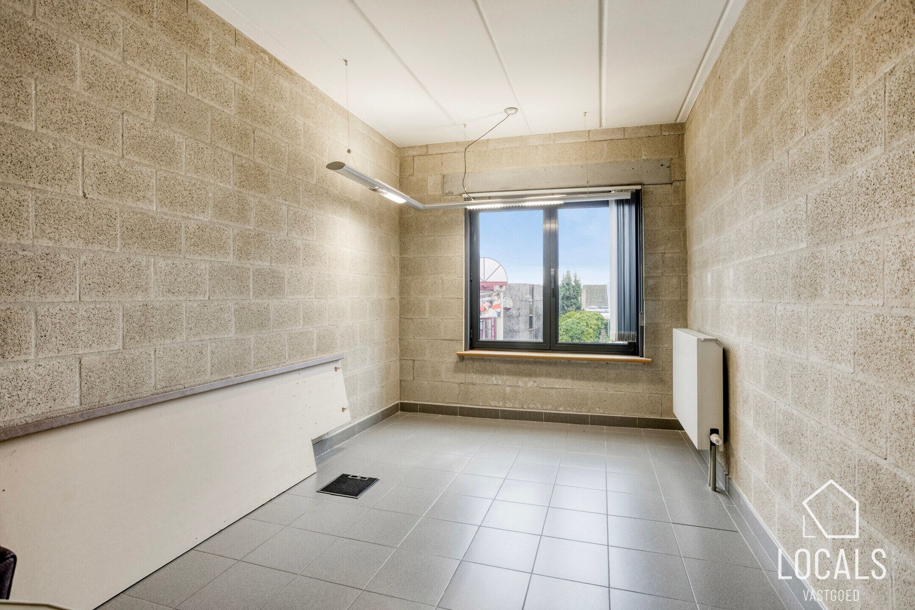 Opbrengsteigendom met woning en kantoor in centrum Haaltert foto 26