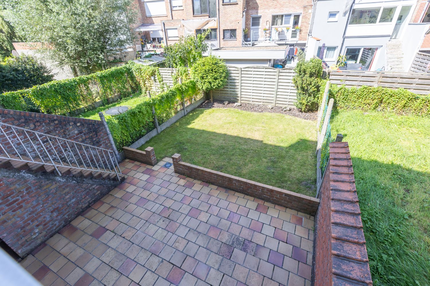 Bel-etage woning op uitstekende locatie! foto 12