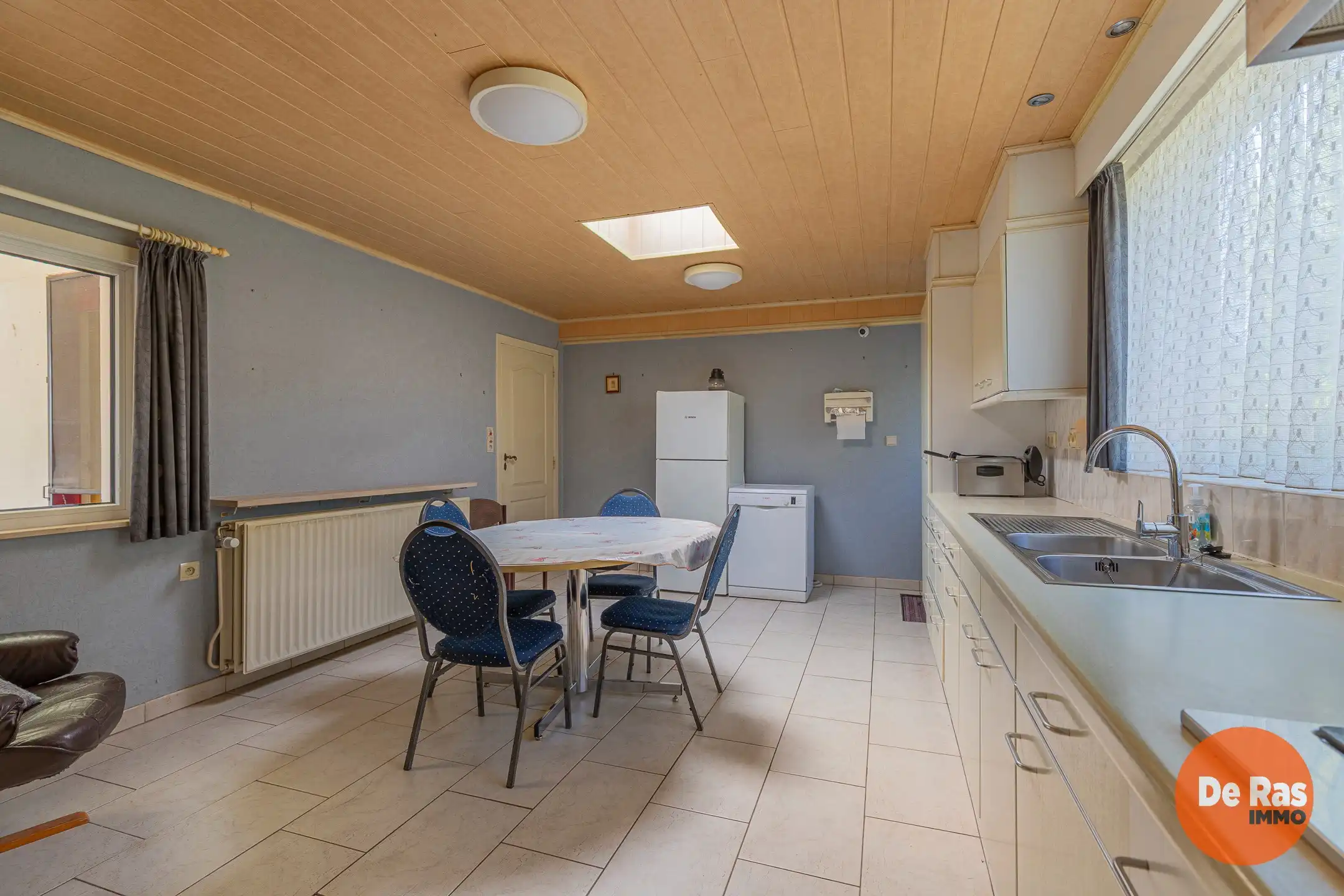MERELBEKE - Ruime HOB in de randstad van Gent/4 slp/garage foto 7