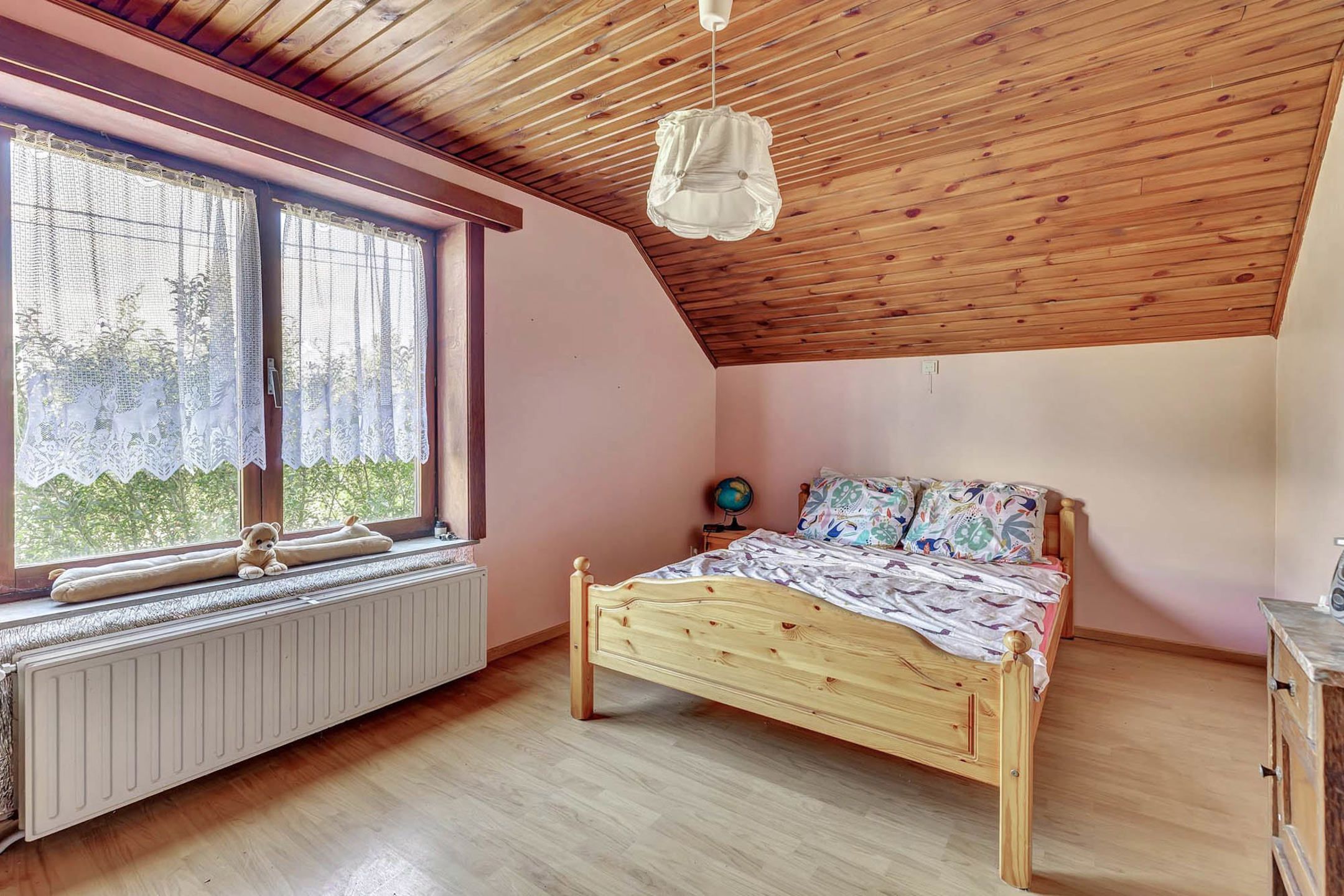 Uitzonderlijke woning met 5 slaapkamers  volledig onderkelderd foto 18