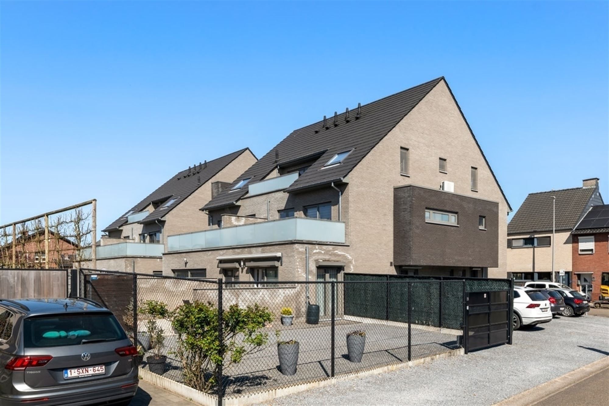 INSTAPKLAAR 2 SLK APPARTEMENT MET ONDERGRONDSE STAANPLAATS IN HARTJE MAASMECHELEN  foto 38