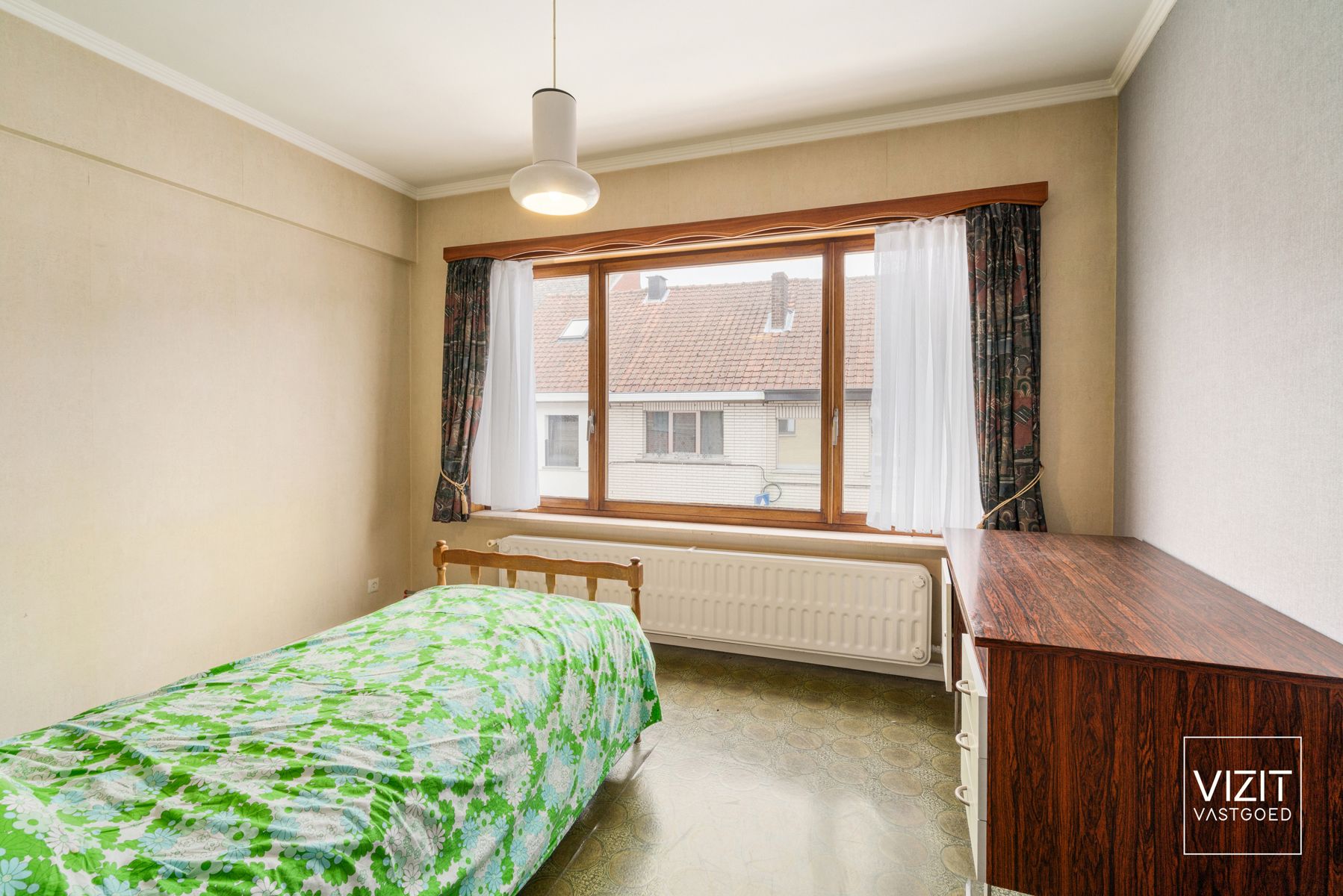 Stadswoning met tuin en zeer ruime garage!  foto 12