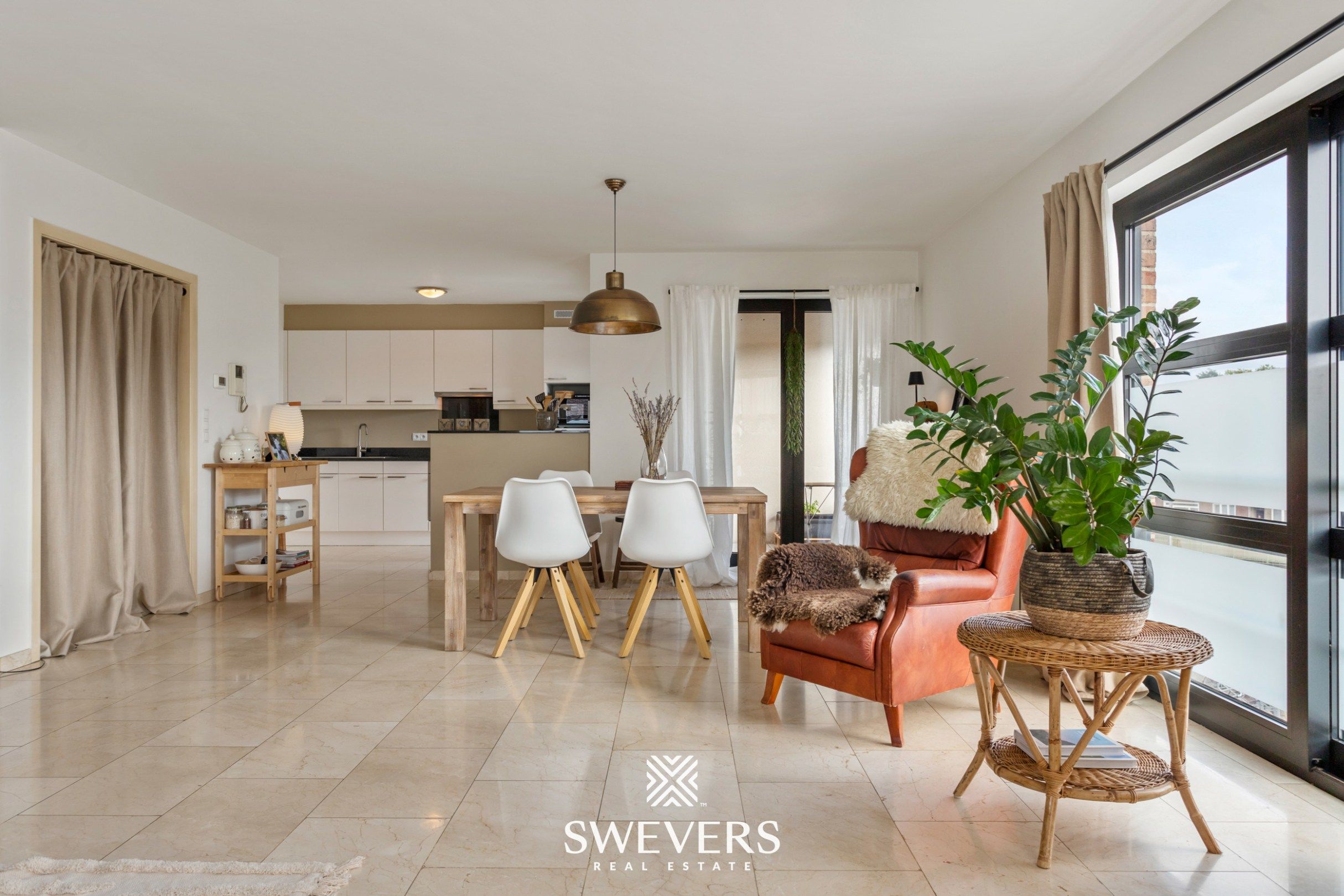 Instapklaar appartement van 136 m² met twee slaapkamers vlakbij het centrum van Bilzen   foto 2