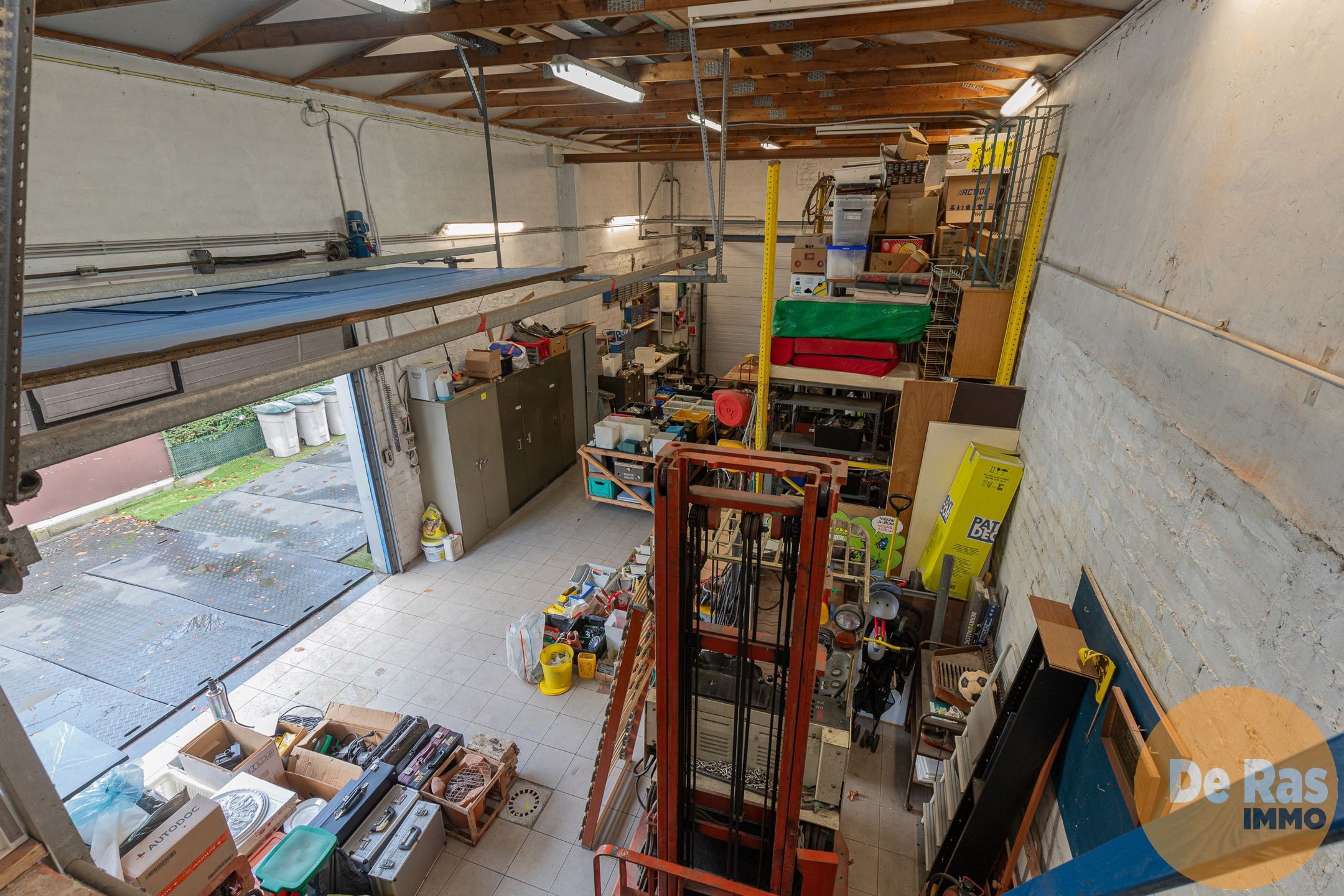 IZEGEM - Stevige HOB met ruime loods! foto 20