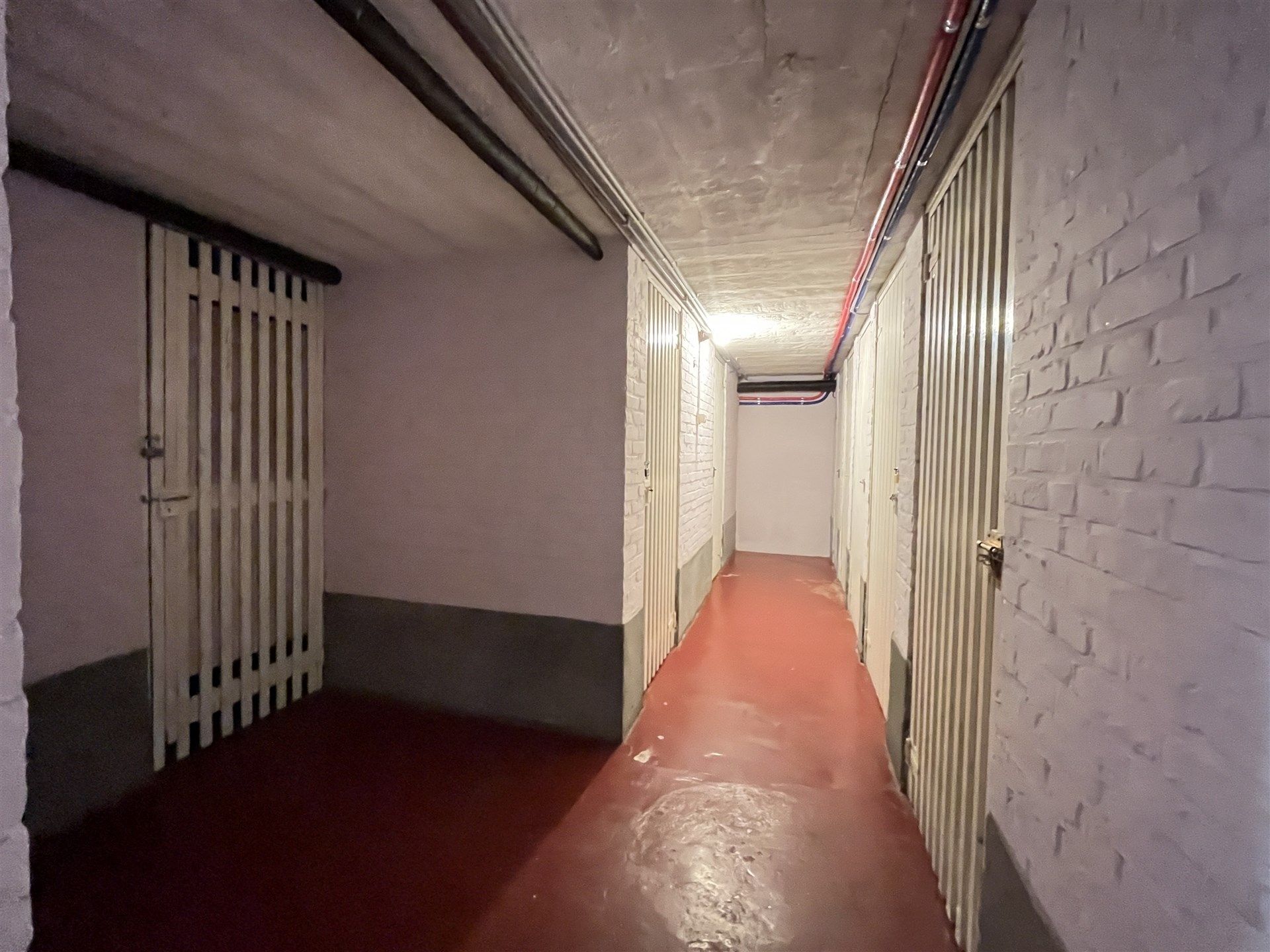 2 slaapkamer appartement met terras foto 9