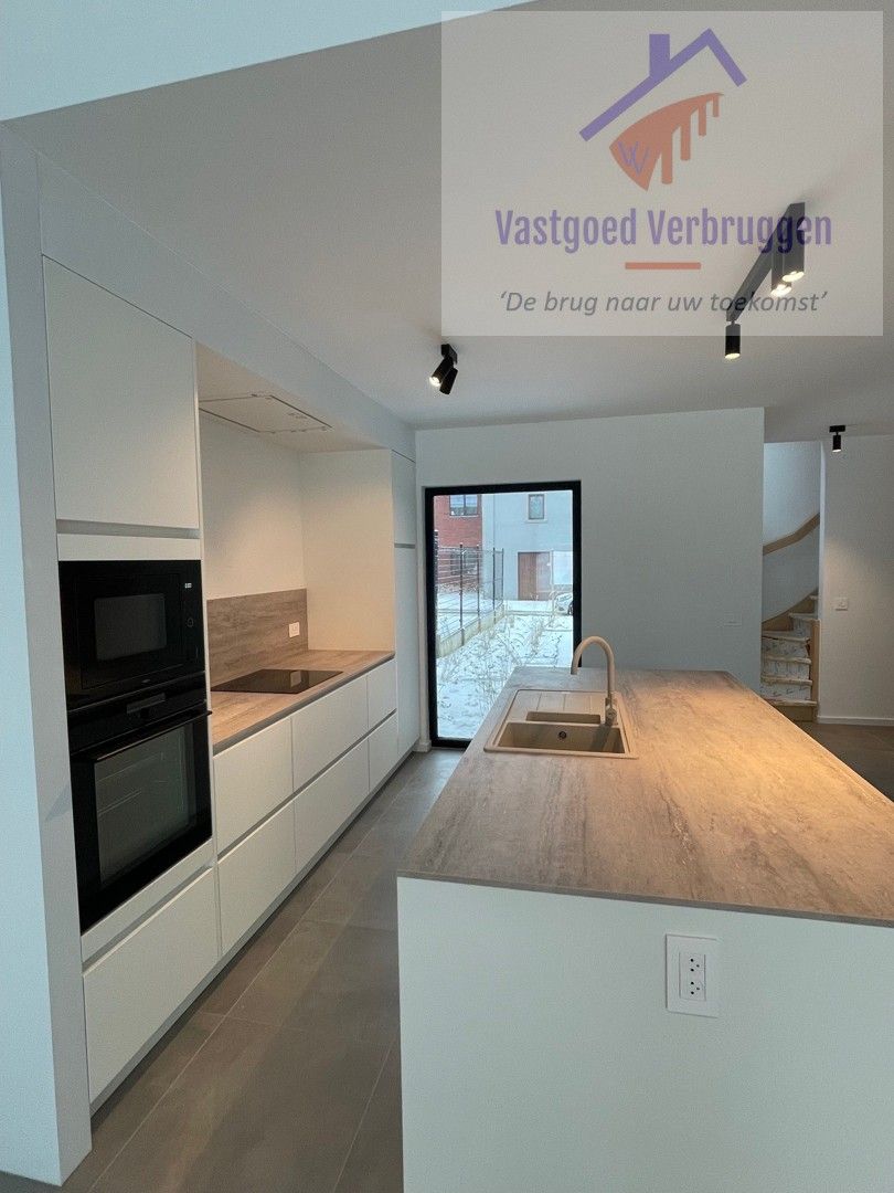 Stijlvolle nieuwbouwwoning in het hart van Mere foto 4