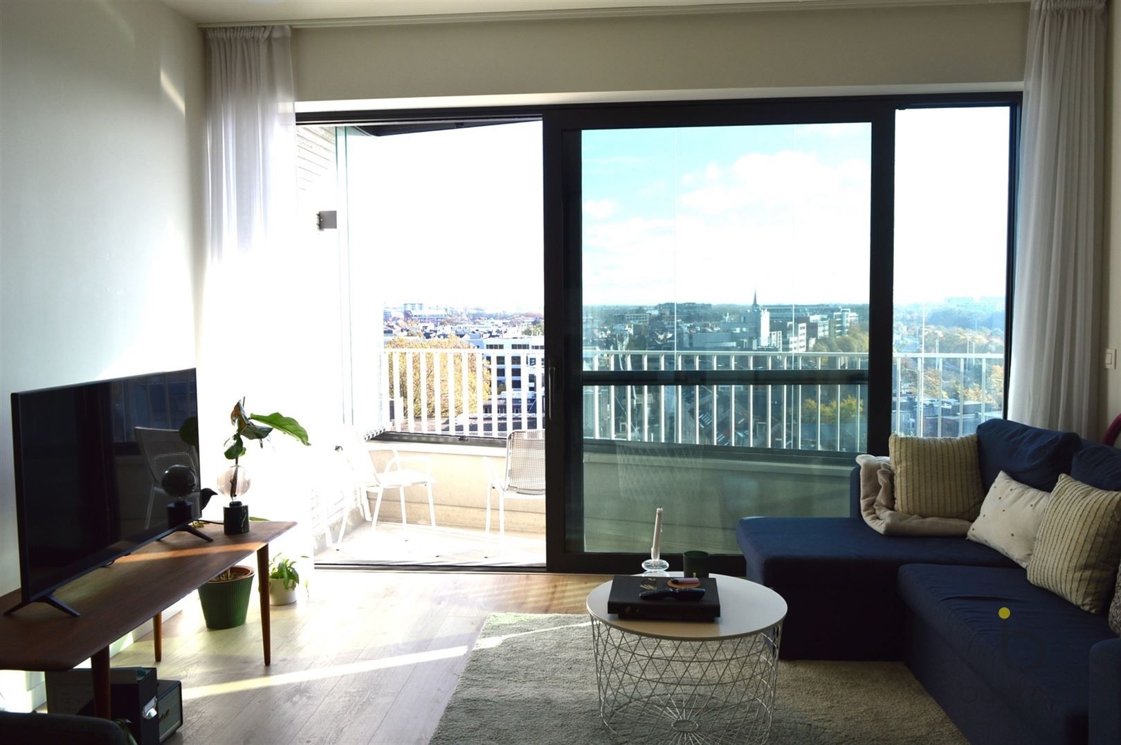Een slaapkamer appartement met panoramisch uitzicht! foto 2