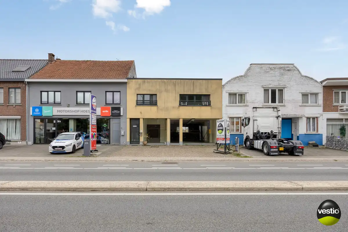 HANDELSPAND MET WOONST TE HOESELT NABIJ CENTRUM EN E313. foto 19