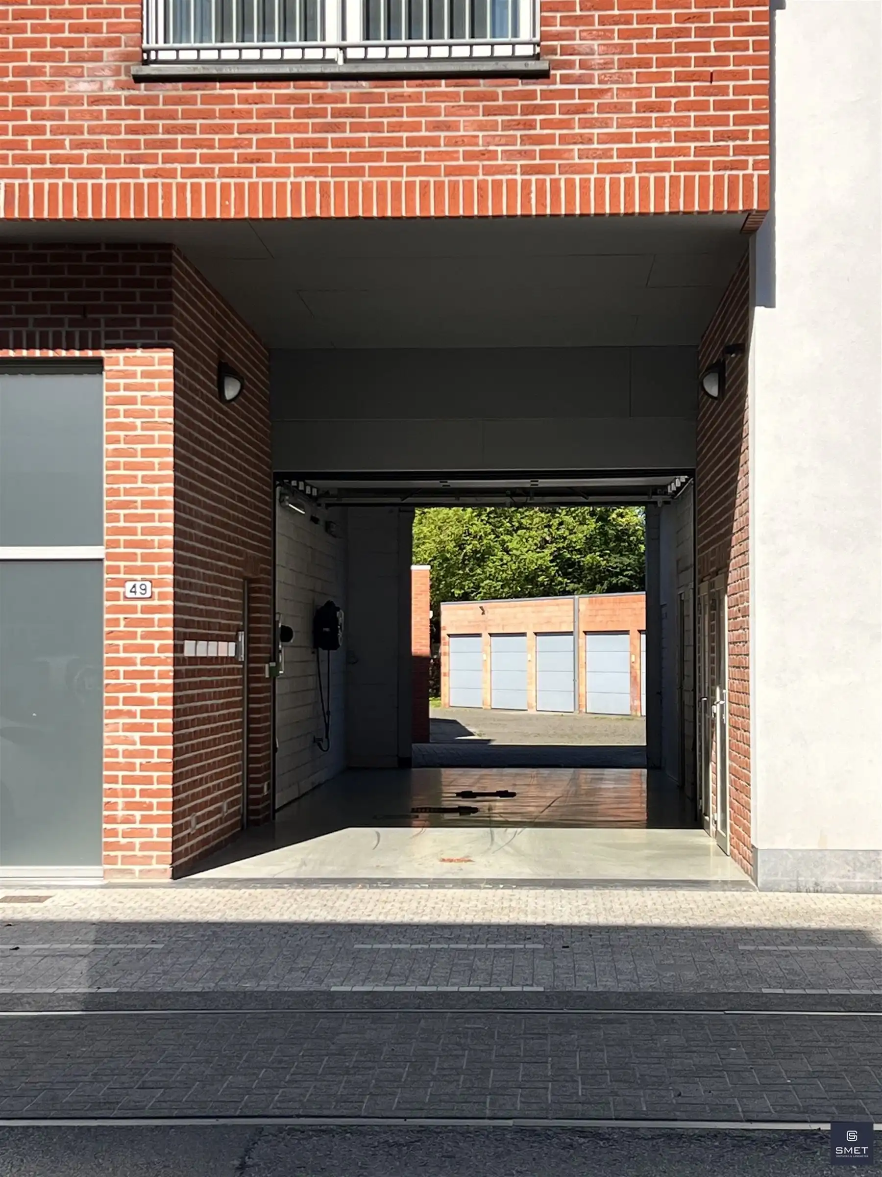 RUIM DUPLEX APPT. MET 2 SPKS, TERRAS EN GARAGE foto 23